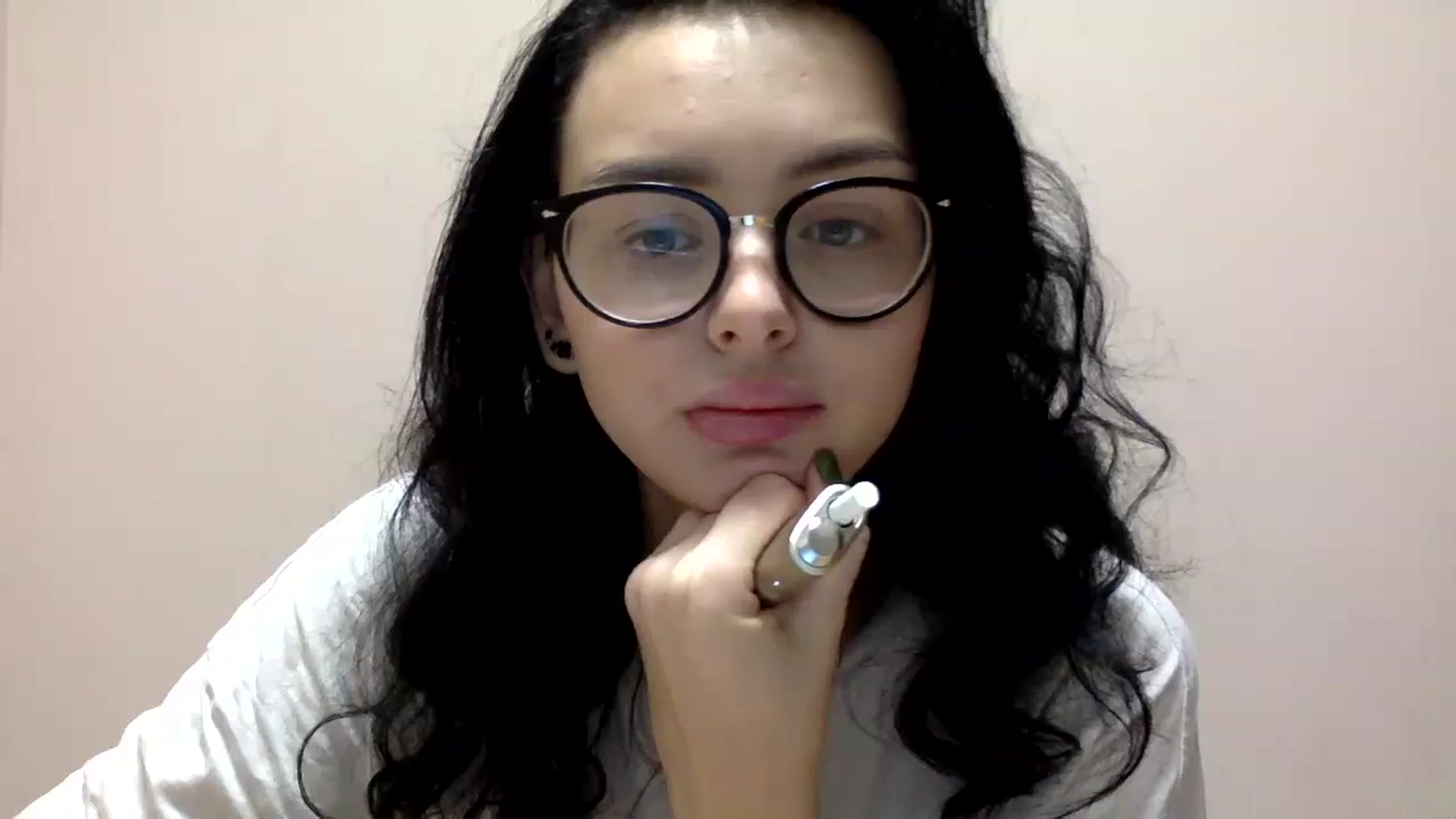 Gallery image thumbnail from EmilyJones's myfreecams stream on, 11/27/2024, 14:22 image 8 of 20