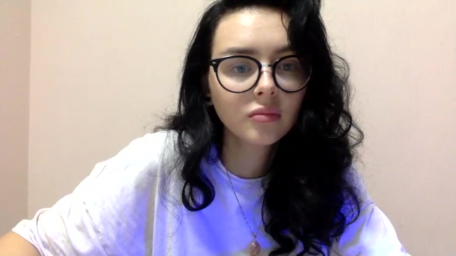 Gallery image thumbnail from EmilyJones's myfreecams stream on, 11/27/2024, 14:54 image 19 of 20