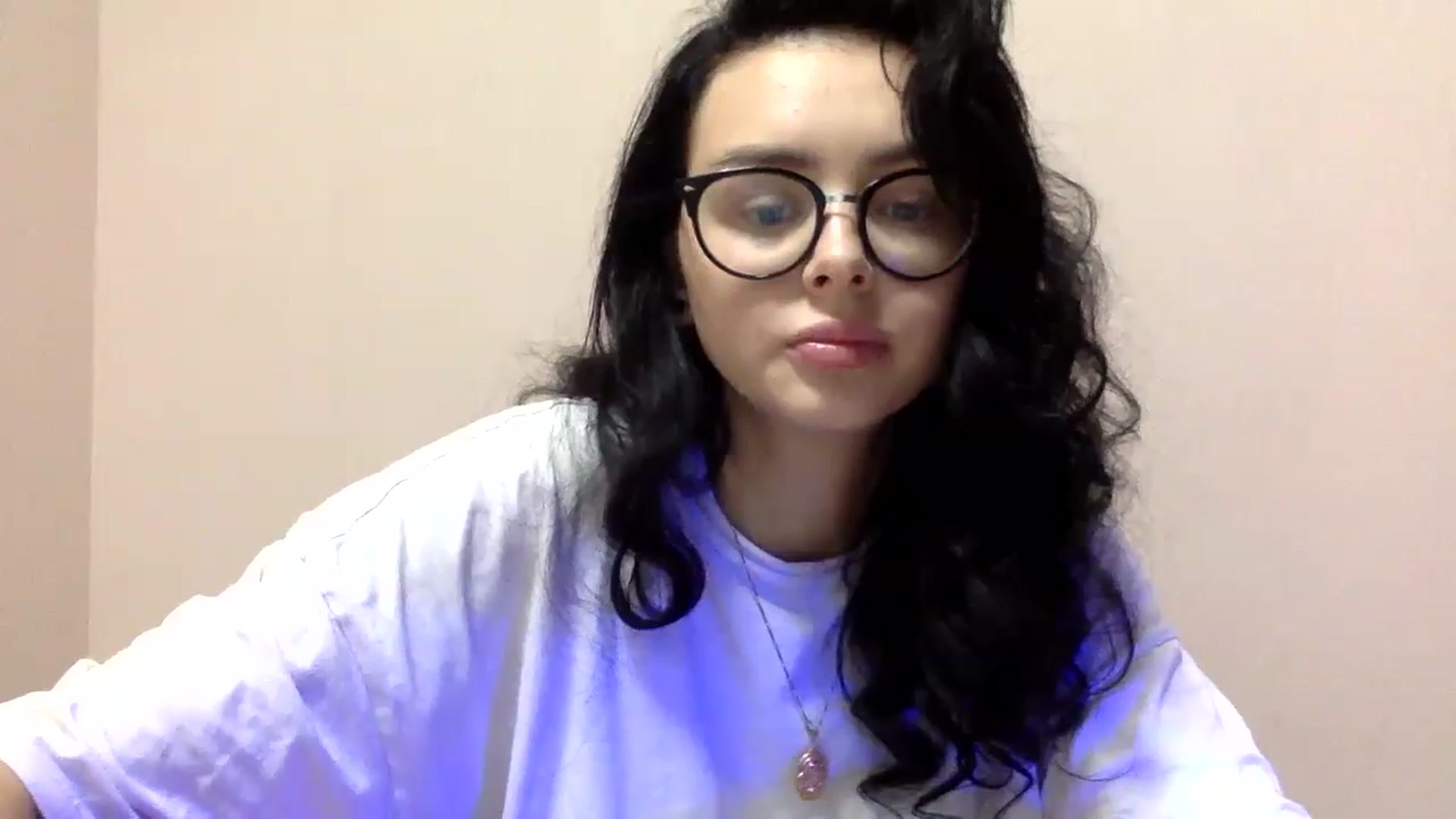 Gallery image thumbnail from EmilyJones's myfreecams stream on, 11/27/2024, 14:54 image 17 of 20