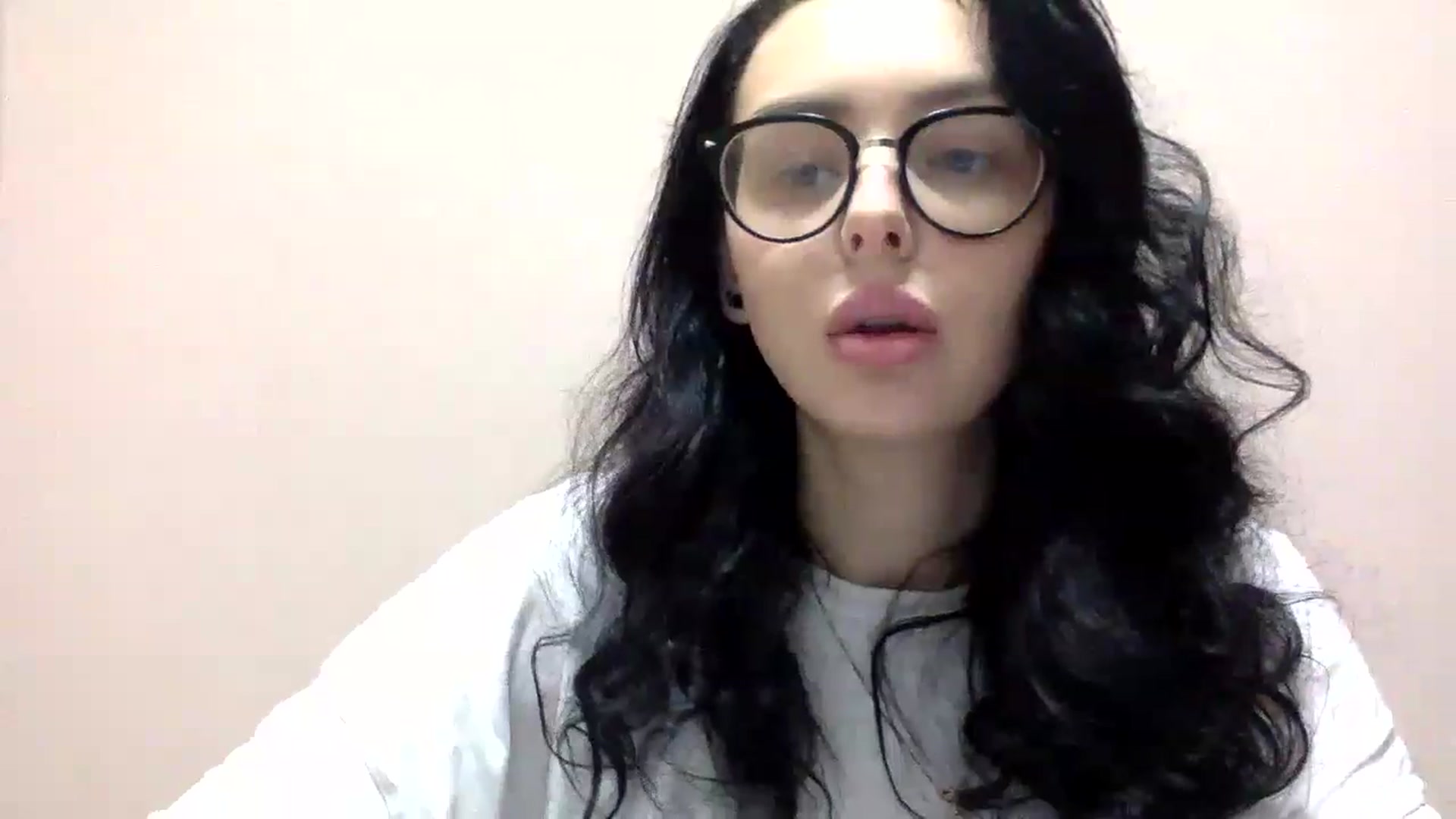 Gallery image thumbnail from EmilyJones's myfreecams stream on, 11/27/2024, 14:54 image 3 of 20