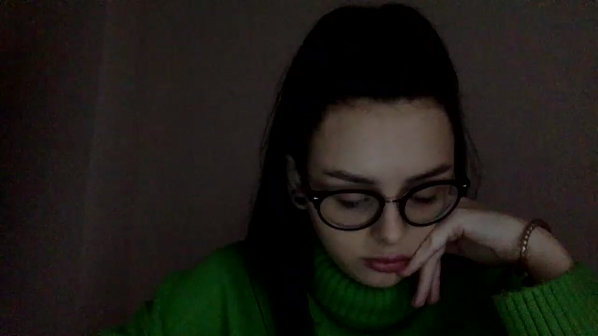 Gallery image thumbnail from EmilyJones's myfreecams stream on, 12/02/2024, 08:51 image 15 of 20