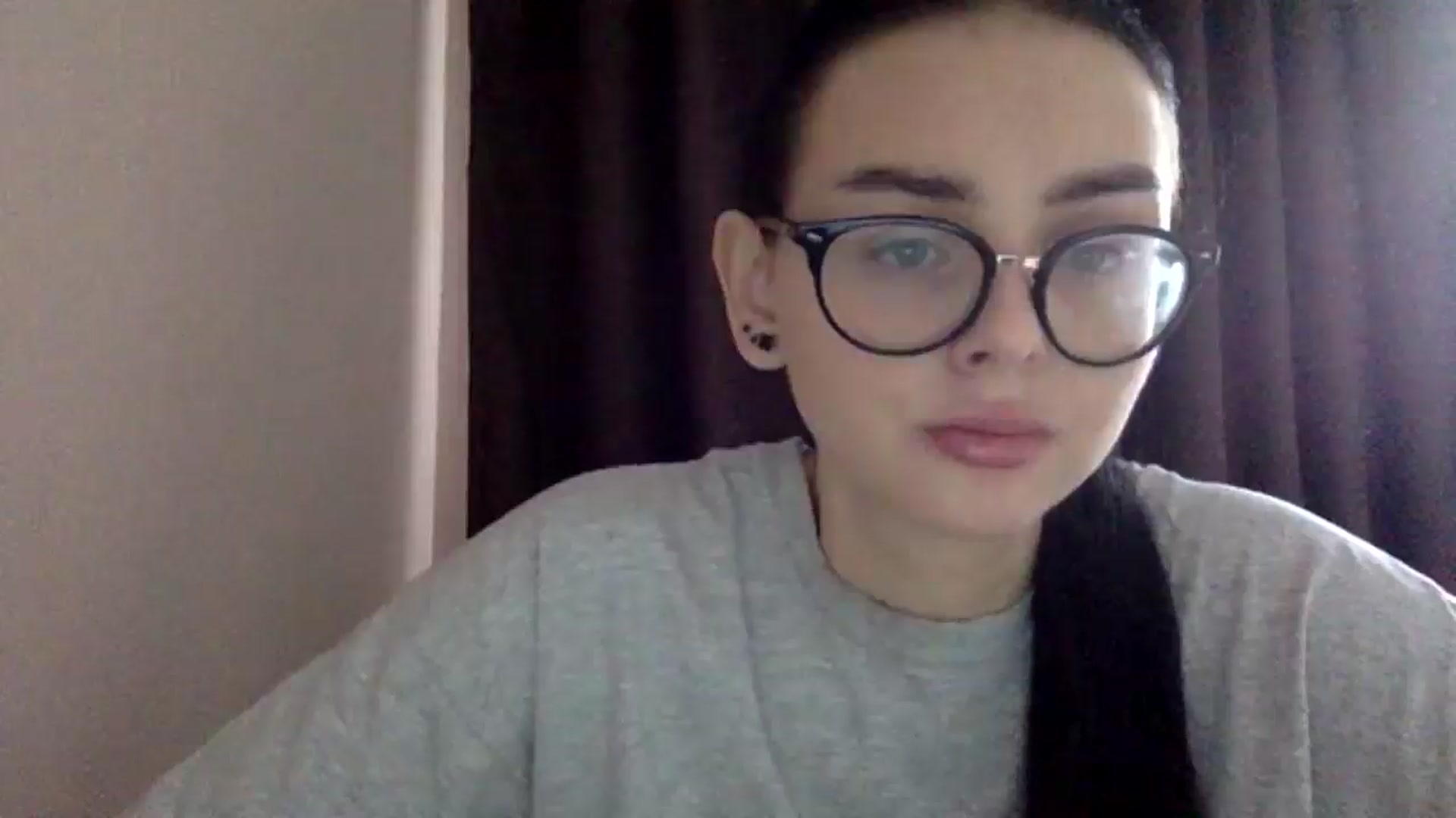 Gallery image thumbnail from EmilyJones's myfreecams stream on, 12/23/2024, 13:41 image 5 of 20