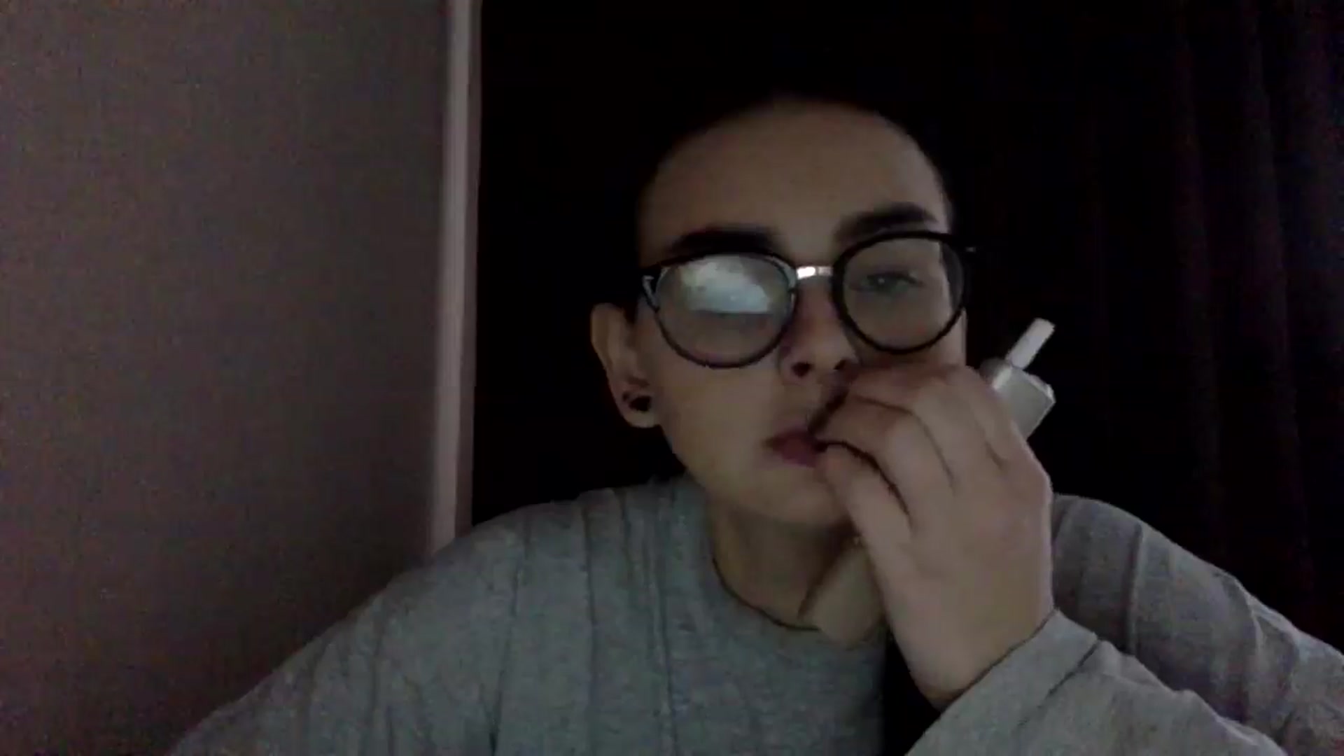 Gallery image thumbnail from EmilyJones's myfreecams stream on, 12/23/2024, 13:41 image 13 of 20