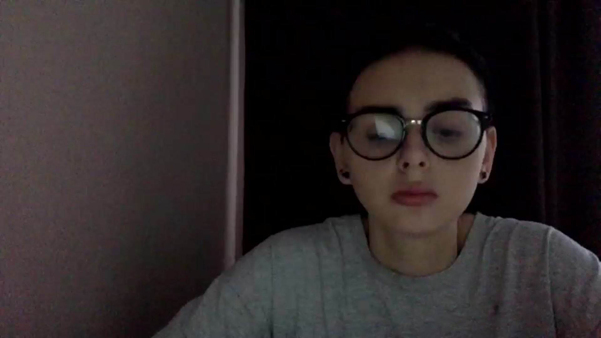 Gallery image thumbnail from EmilyJones's myfreecams stream on, 12/23/2024, 13:41 image 16 of 20