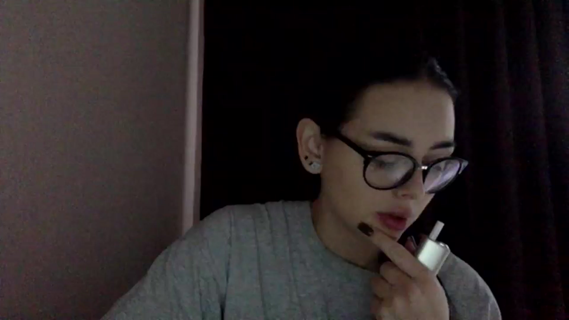 Gallery image thumbnail from EmilyJones's myfreecams stream on, 12/23/2024, 13:41 image 10 of 20