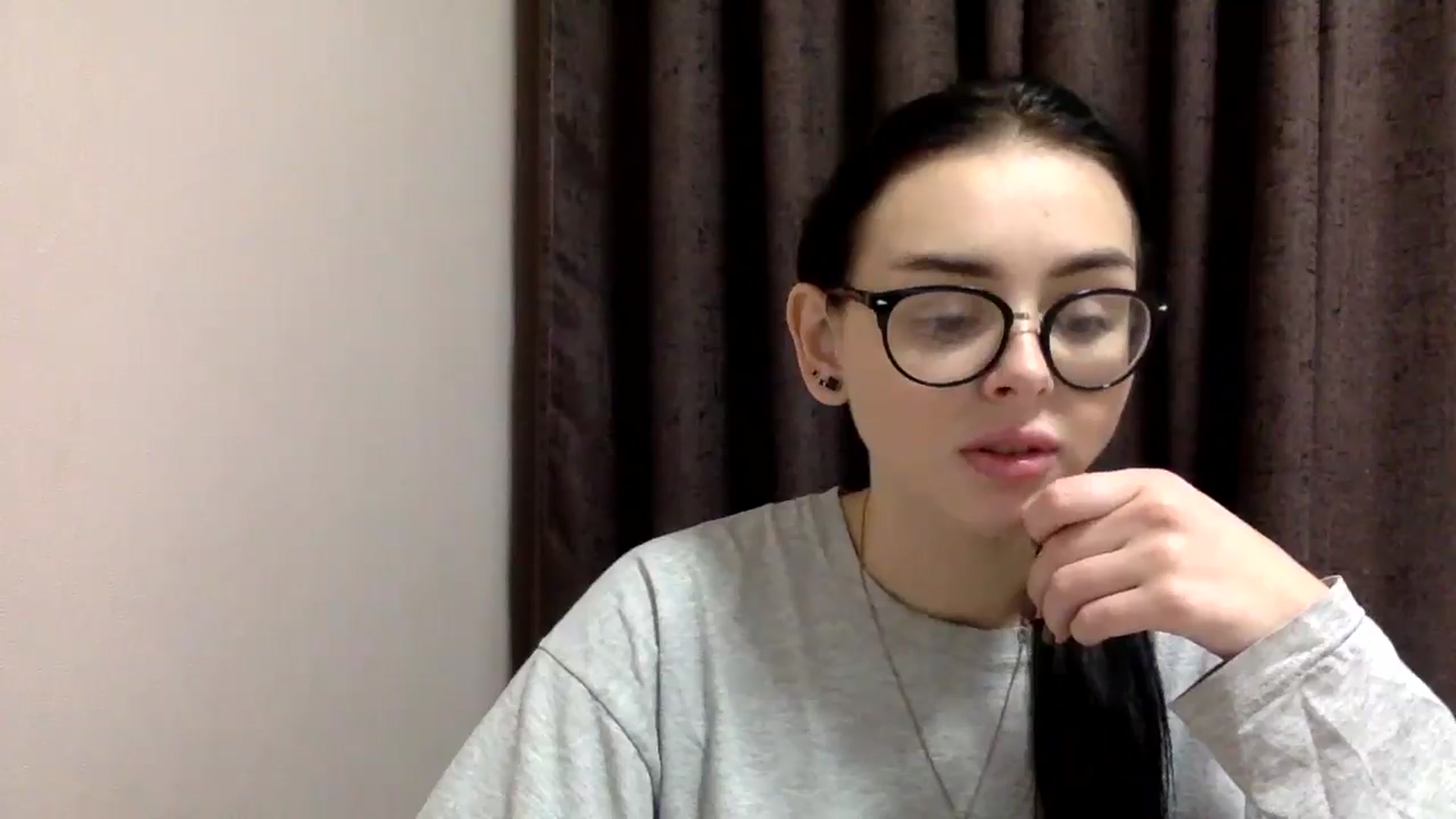 Gallery image thumbnail from EmilyJones's myfreecams stream on, 12/23/2024, 14:46 image 8 of 20