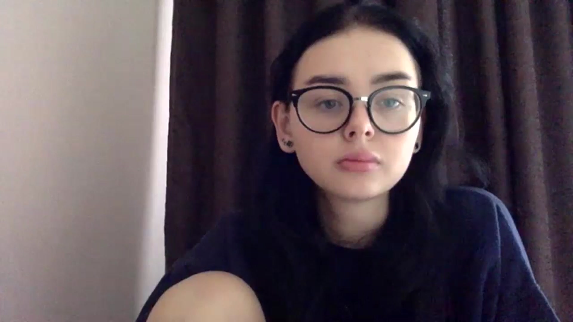 Gallery image thumbnail from EmilyJones's myfreecams stream on, 12/24/2024, 13:11 image 11 of 20
