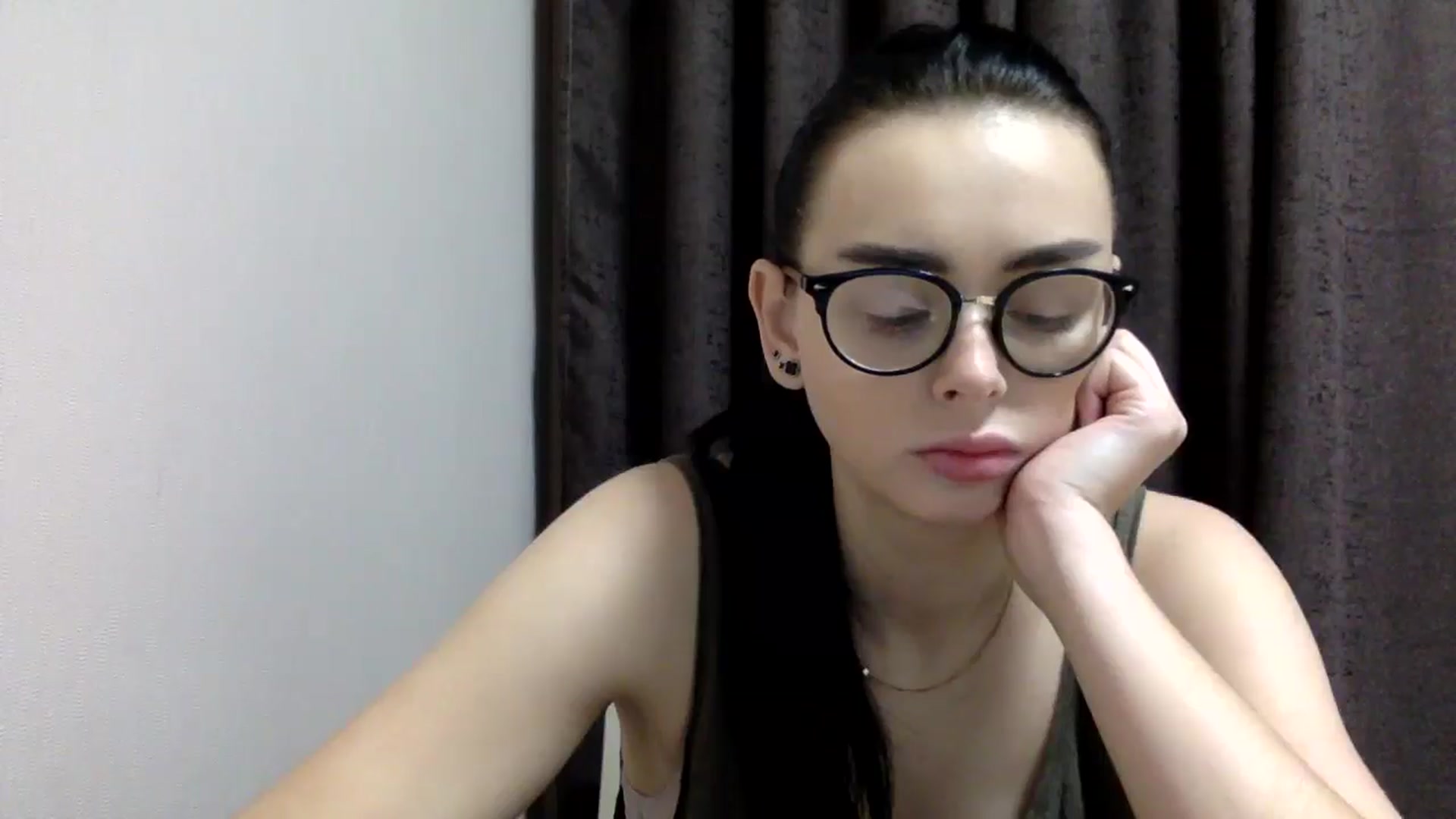 Gallery image thumbnail from EmilyJones's myfreecams stream on, 12/25/2024, 14:44 image 19 of 20