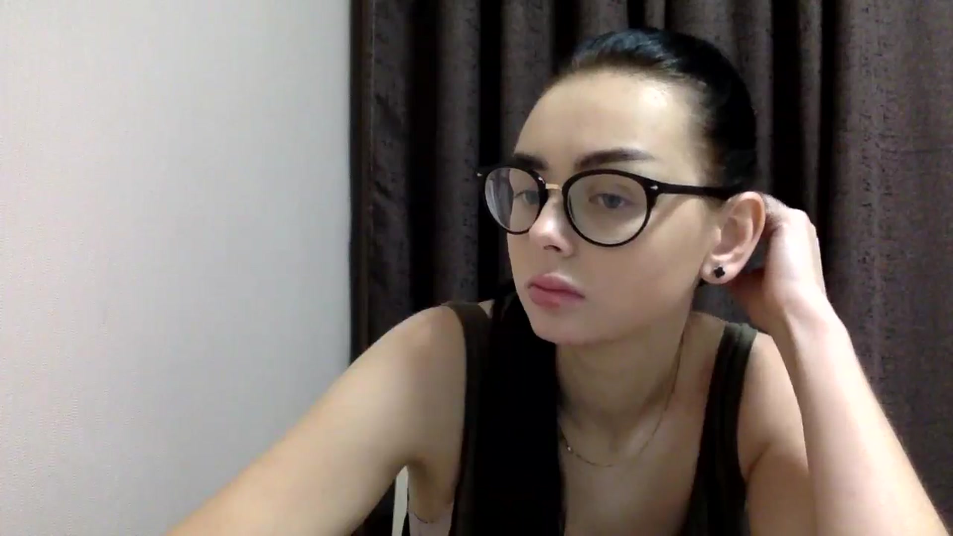 Gallery image thumbnail from EmilyJones's myfreecams stream on, 12/25/2024, 14:44 image 17 of 20