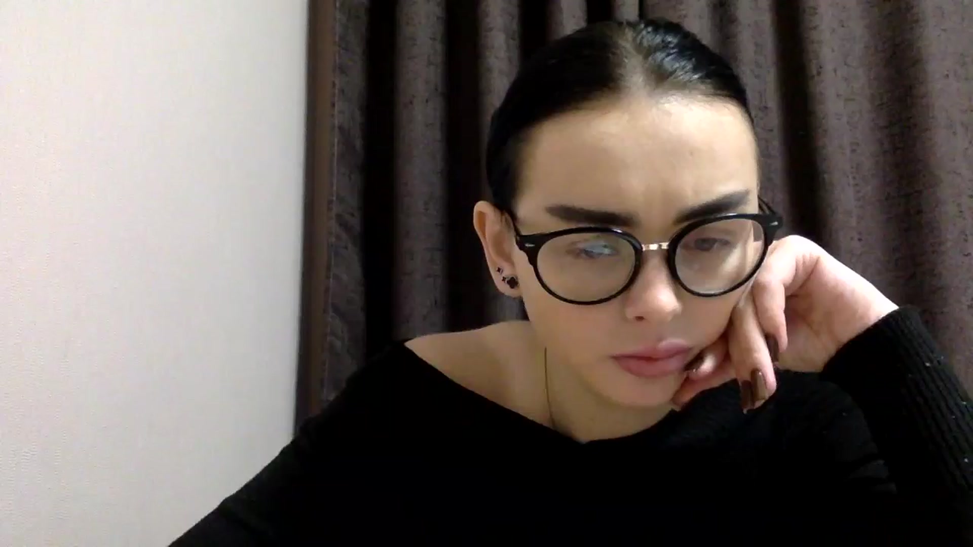 Gallery image thumbnail from EmilyJones's myfreecams stream on, 12/26/2024, 13:23 image 19 of 20
