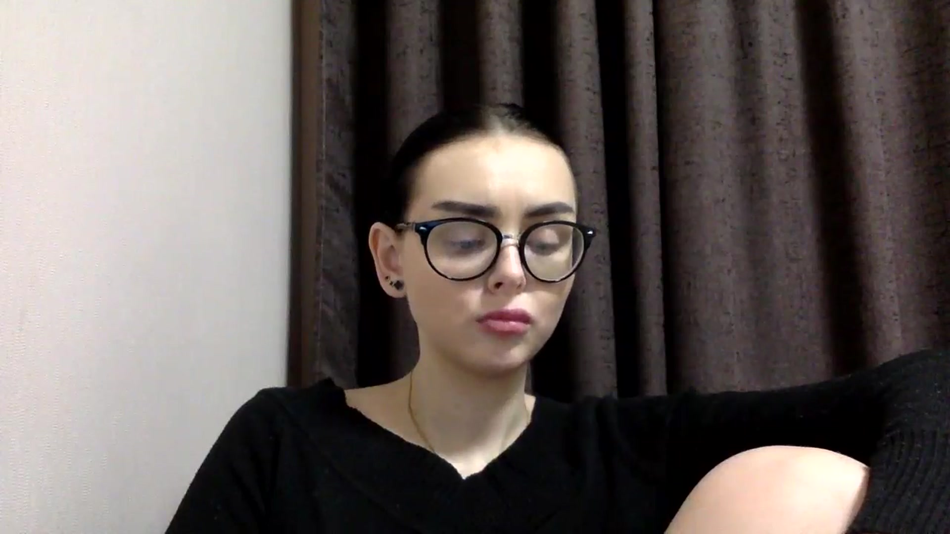 Gallery image thumbnail from EmilyJones's myfreecams stream on, 12/26/2024, 14:23 image 17 of 20