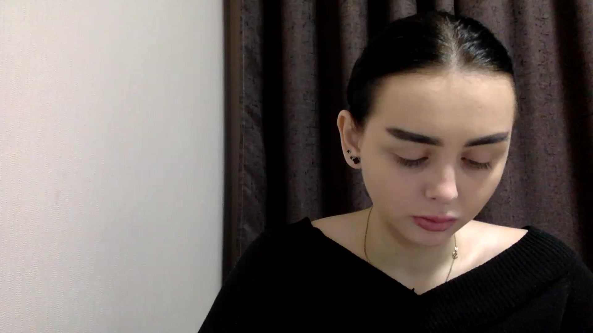 Gallery image thumbnail from EmilyJones's myfreecams stream on, 12/26/2024, 14:23 image 8 of 20