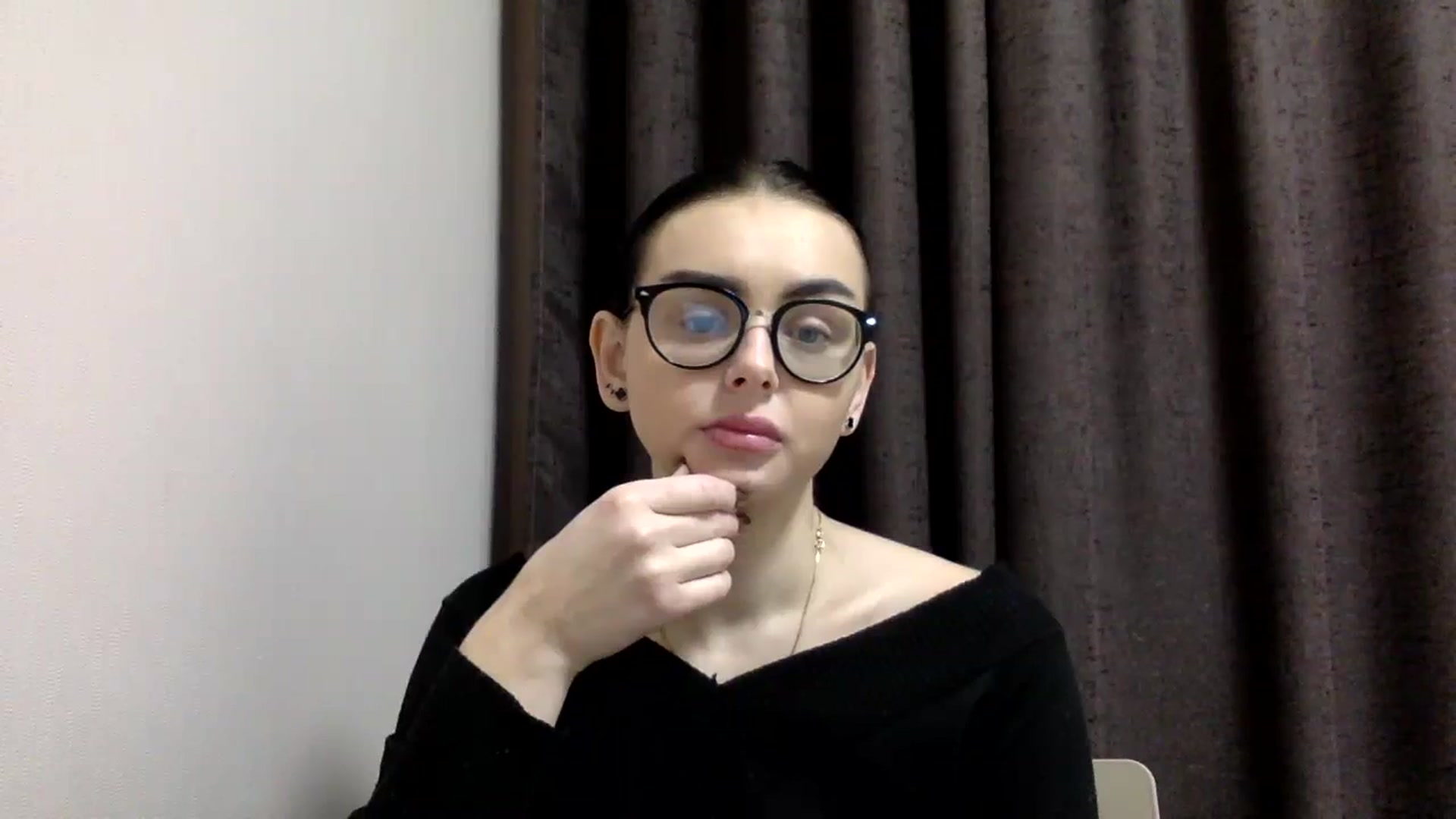 Gallery image thumbnail from EmilyJones's myfreecams stream on, 12/26/2024, 14:23 image 2 of 20