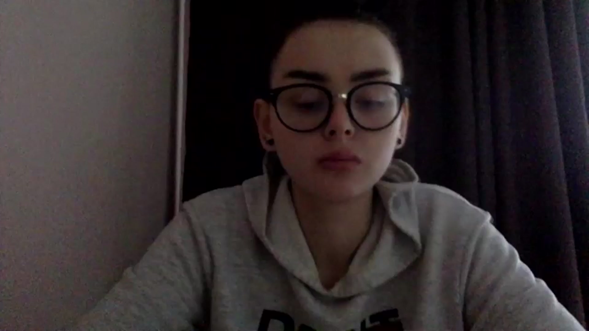 Gallery image thumbnail from EmilyJones's myfreecams stream on, 12/27/2024, 09:11 image 1 of 20