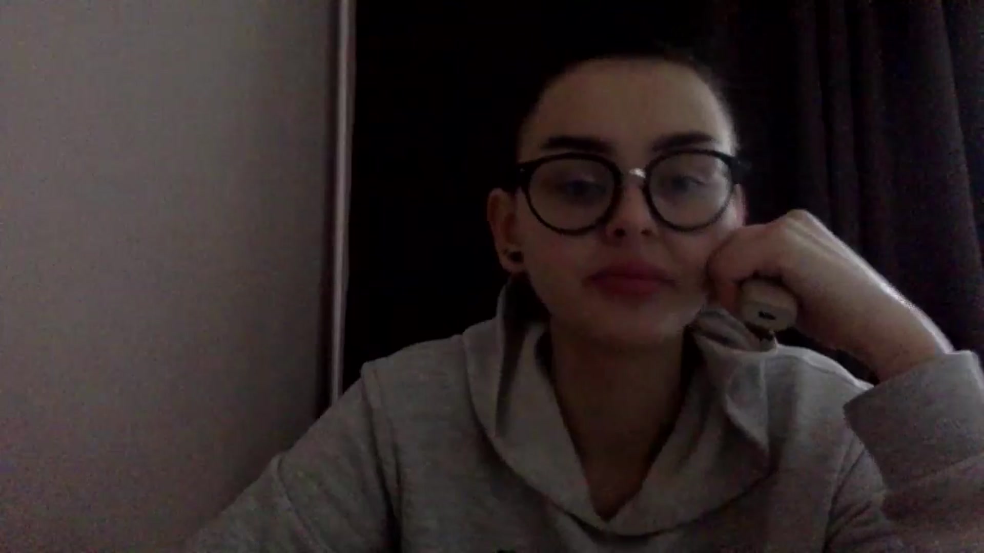 Gallery image thumbnail from EmilyJones's myfreecams stream on, 12/27/2024, 09:11 image 4 of 20