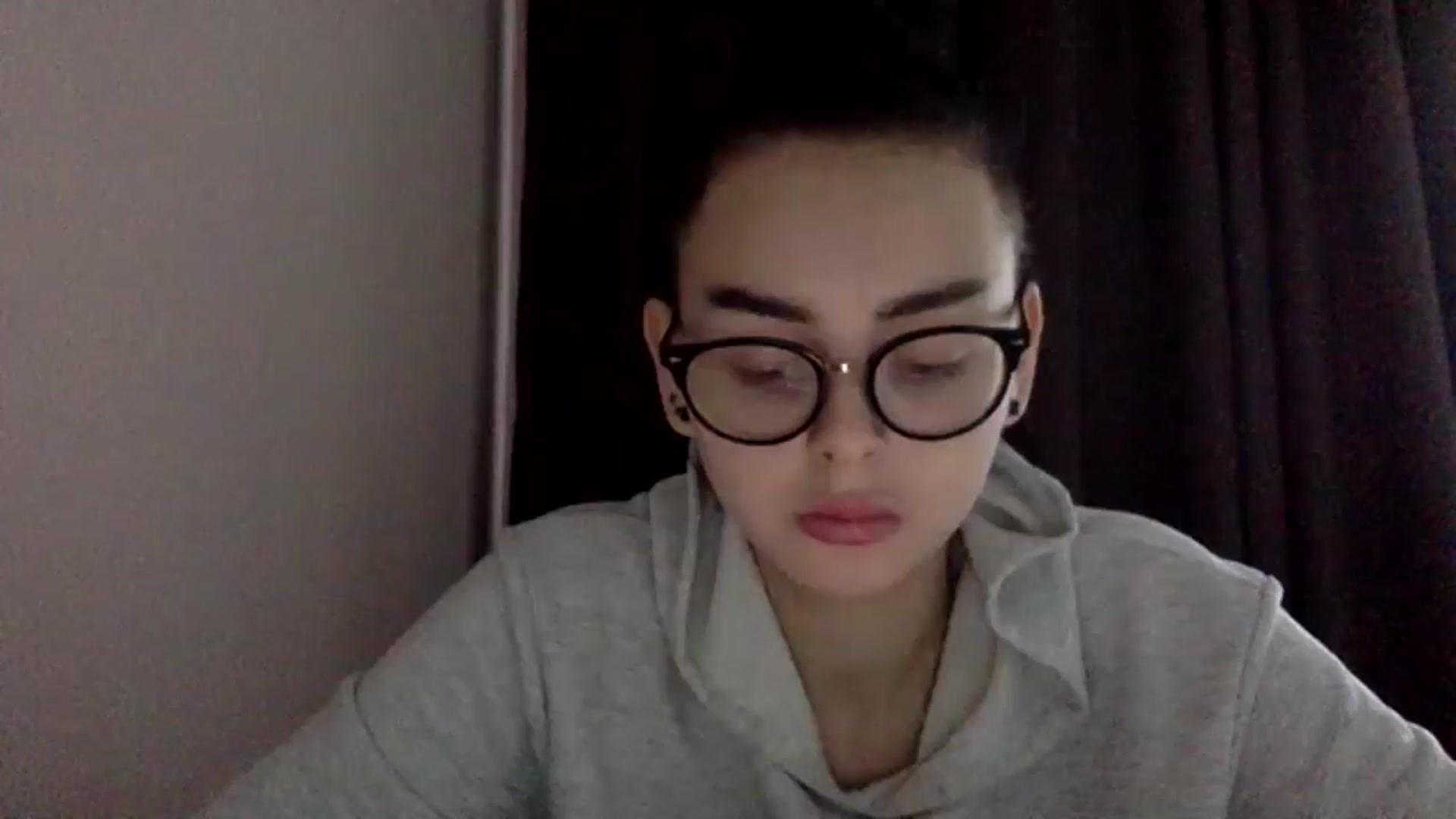 Gallery image thumbnail from EmilyJones's myfreecams stream on, 12/27/2024, 09:11 image 10 of 20