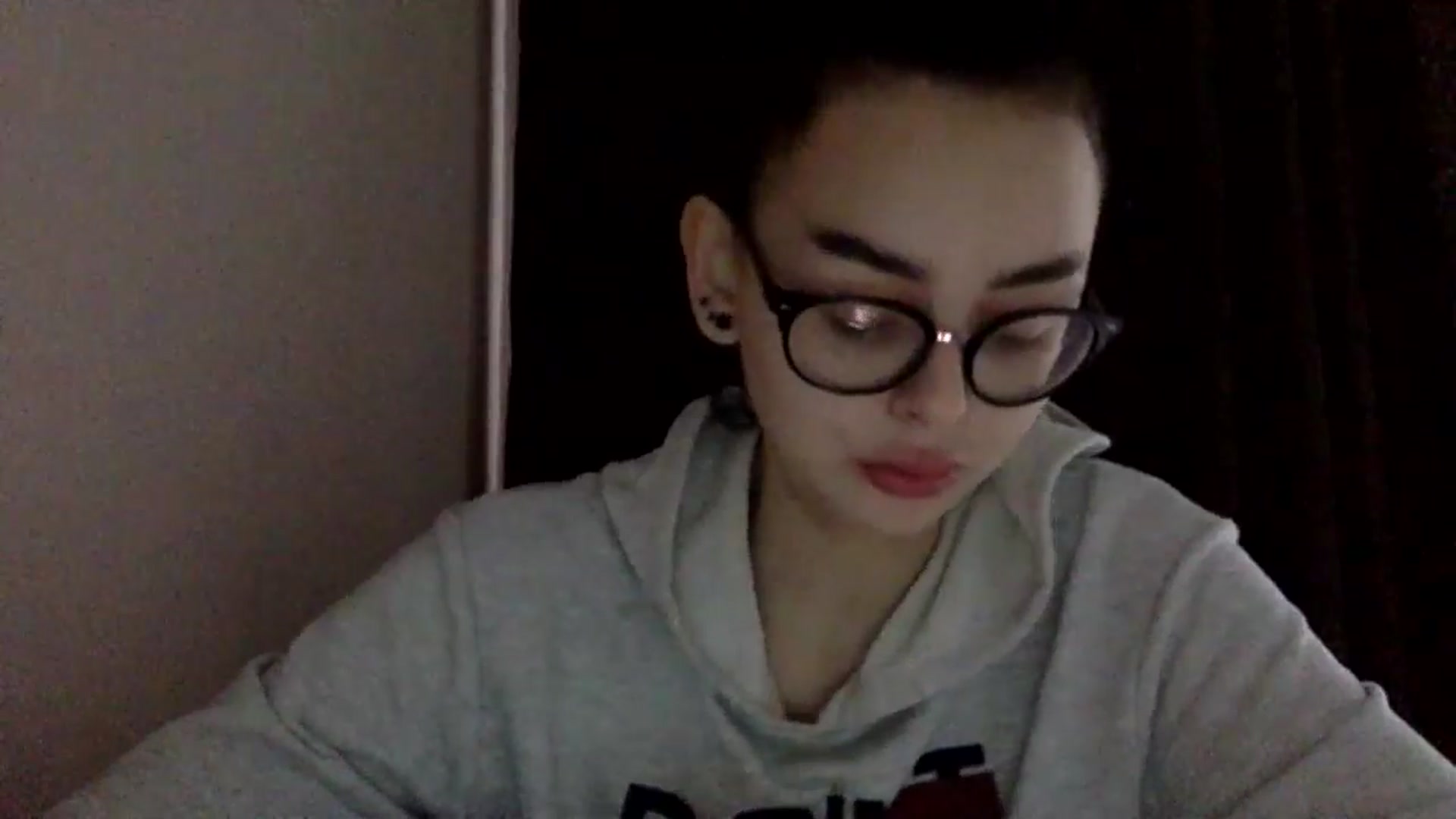 Gallery image thumbnail from EmilyJones's myfreecams stream on, 12/27/2024, 09:39 image 2 of 20