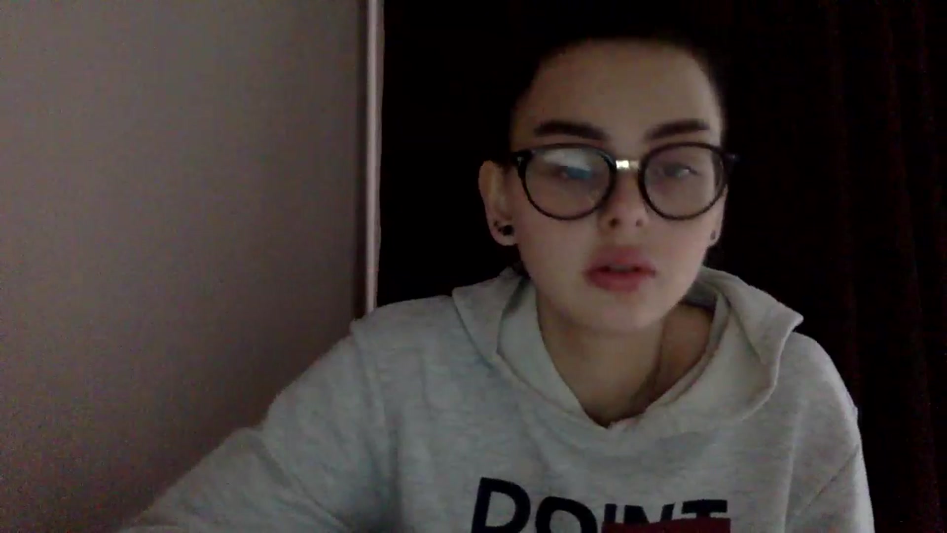 Gallery image thumbnail from EmilyJones's myfreecams stream on, 12/27/2024, 09:39 image 12 of 20