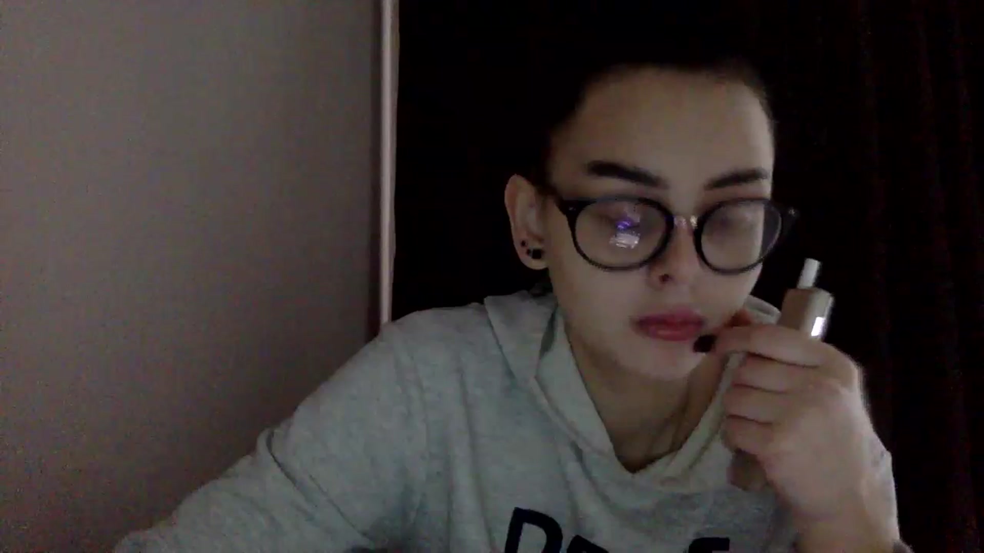 Gallery image thumbnail from EmilyJones's myfreecams stream on, 12/27/2024, 09:39 image 19 of 20
