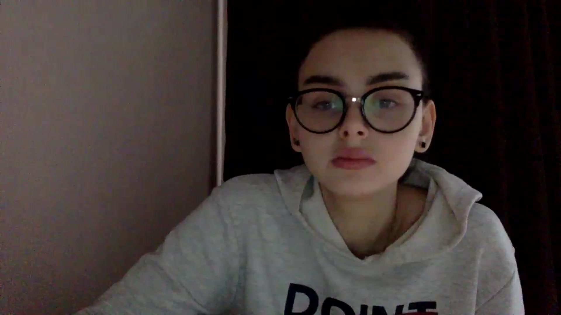 Gallery image thumbnail from EmilyJones's myfreecams stream on, 12/27/2024, 09:39 image 15 of 20