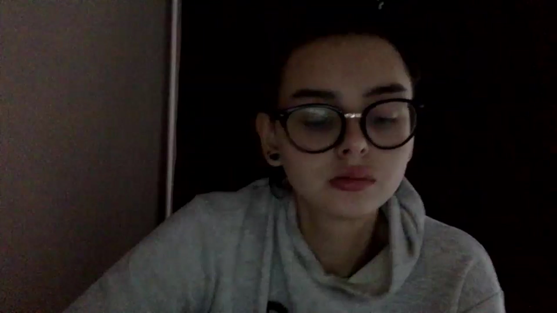 Gallery image thumbnail from EmilyJones's myfreecams stream on, 12/27/2024, 12:00 image 14 of 20