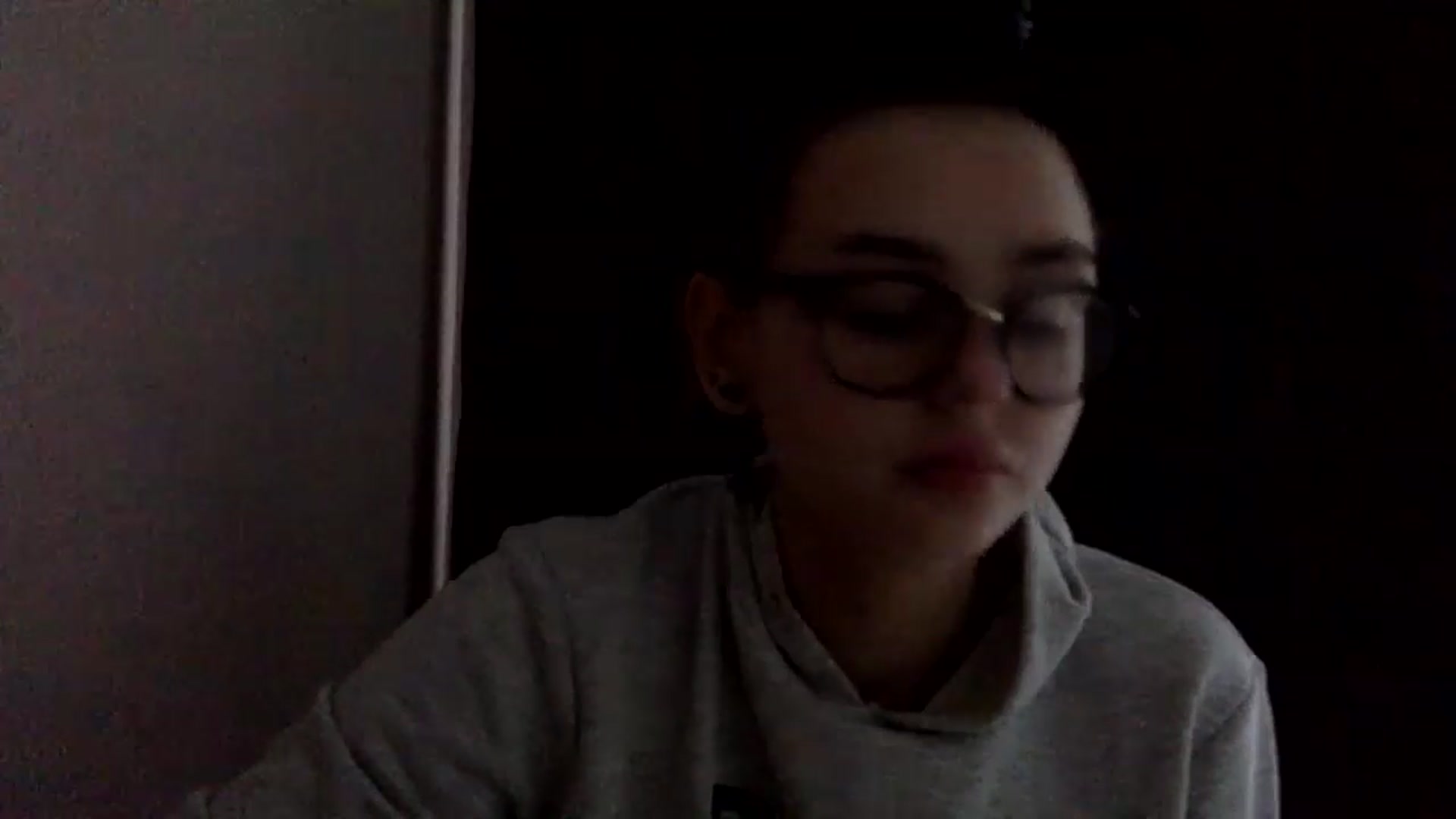 Gallery image thumbnail from EmilyJones's myfreecams stream on, 12/27/2024, 12:00 image 3 of 20