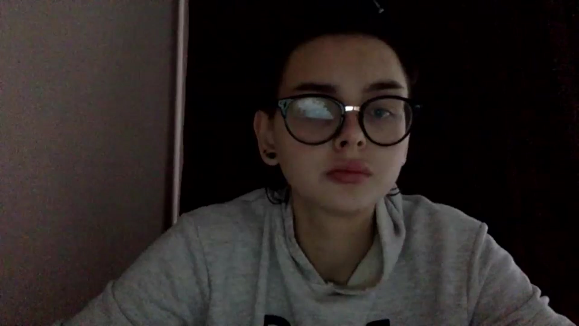 Gallery image thumbnail from EmilyJones's myfreecams stream on, 12/27/2024, 12:00 image 9 of 20