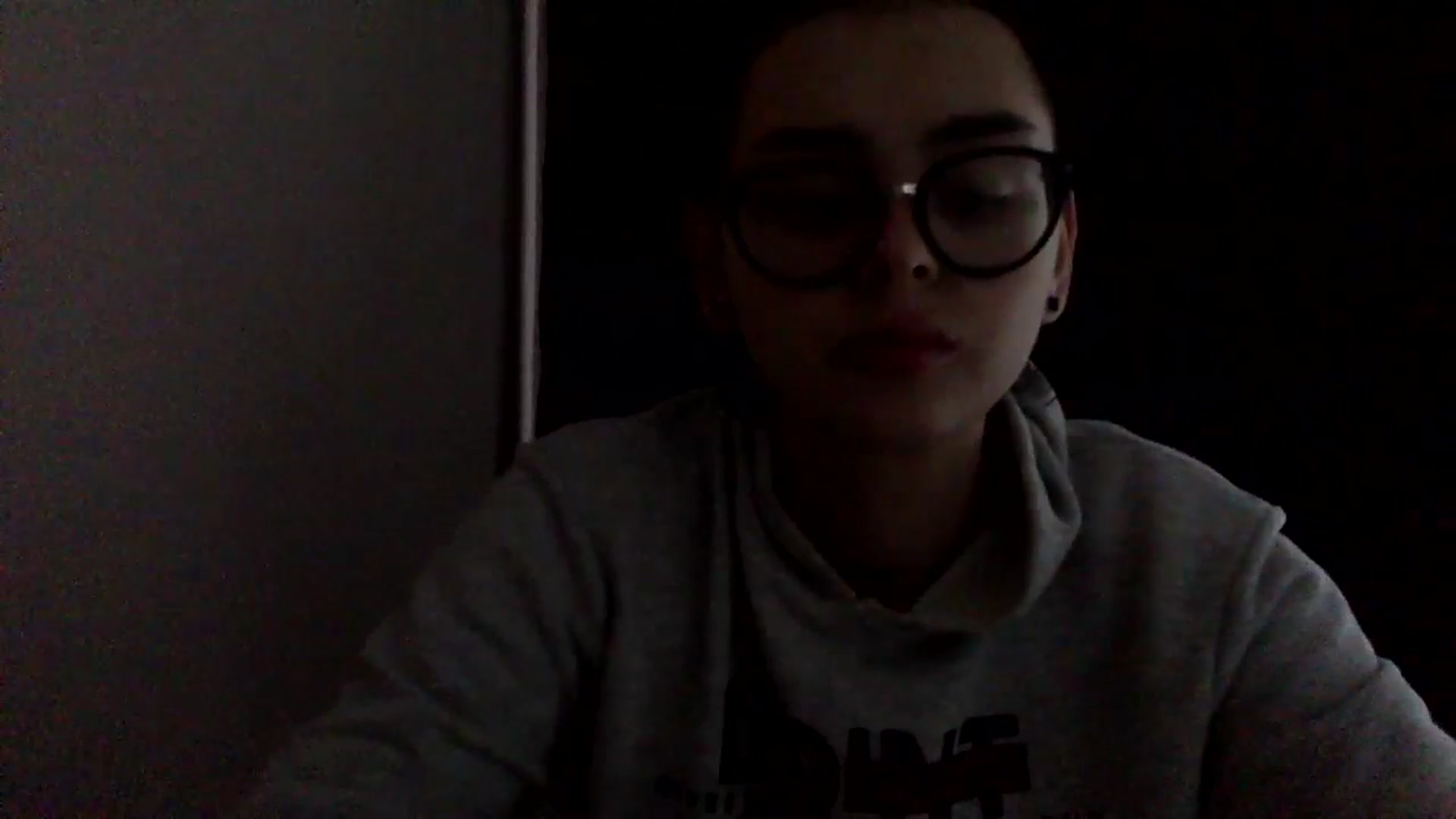 Gallery image thumbnail from EmilyJones's myfreecams stream on, 12/27/2024, 12:00 image 18 of 20