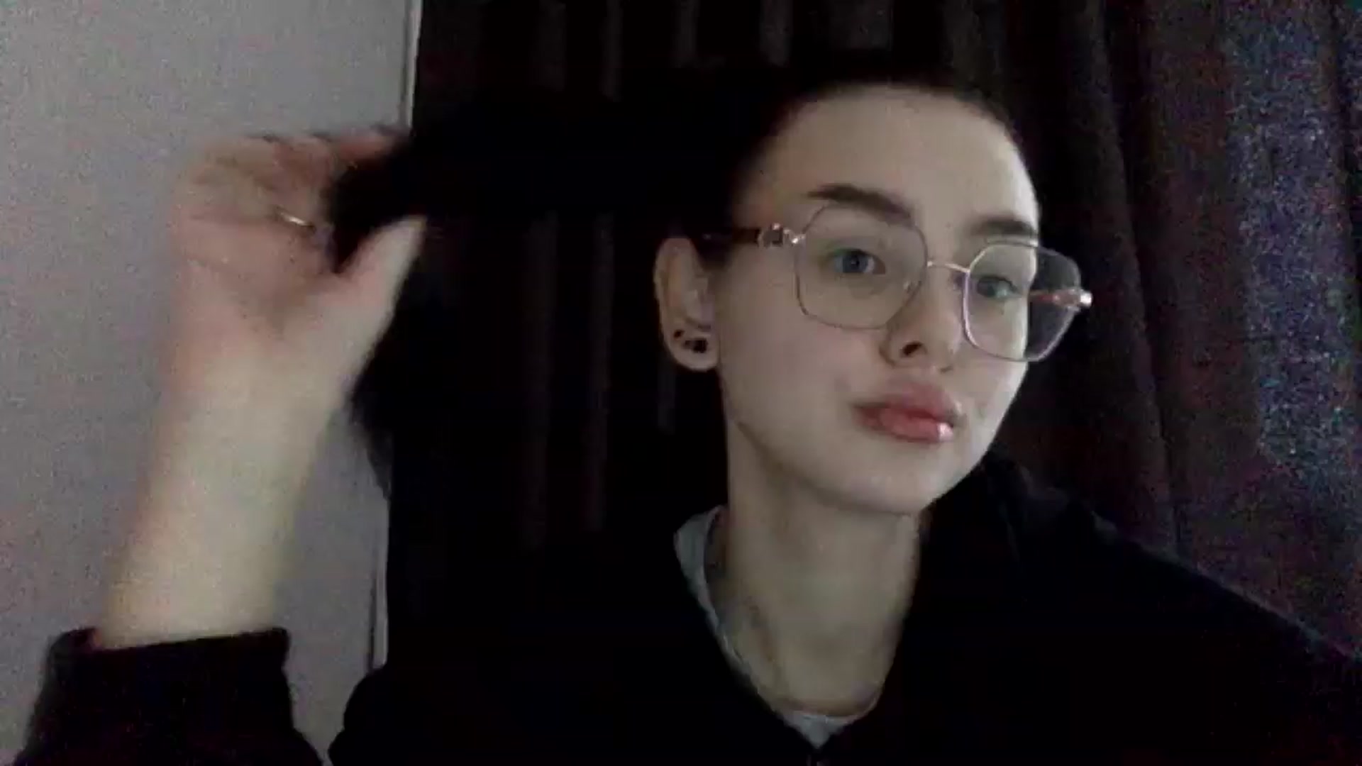 Gallery image thumbnail from EmilyJones's myfreecams stream on, 01/09/2025, 12:42 image 10 of 20