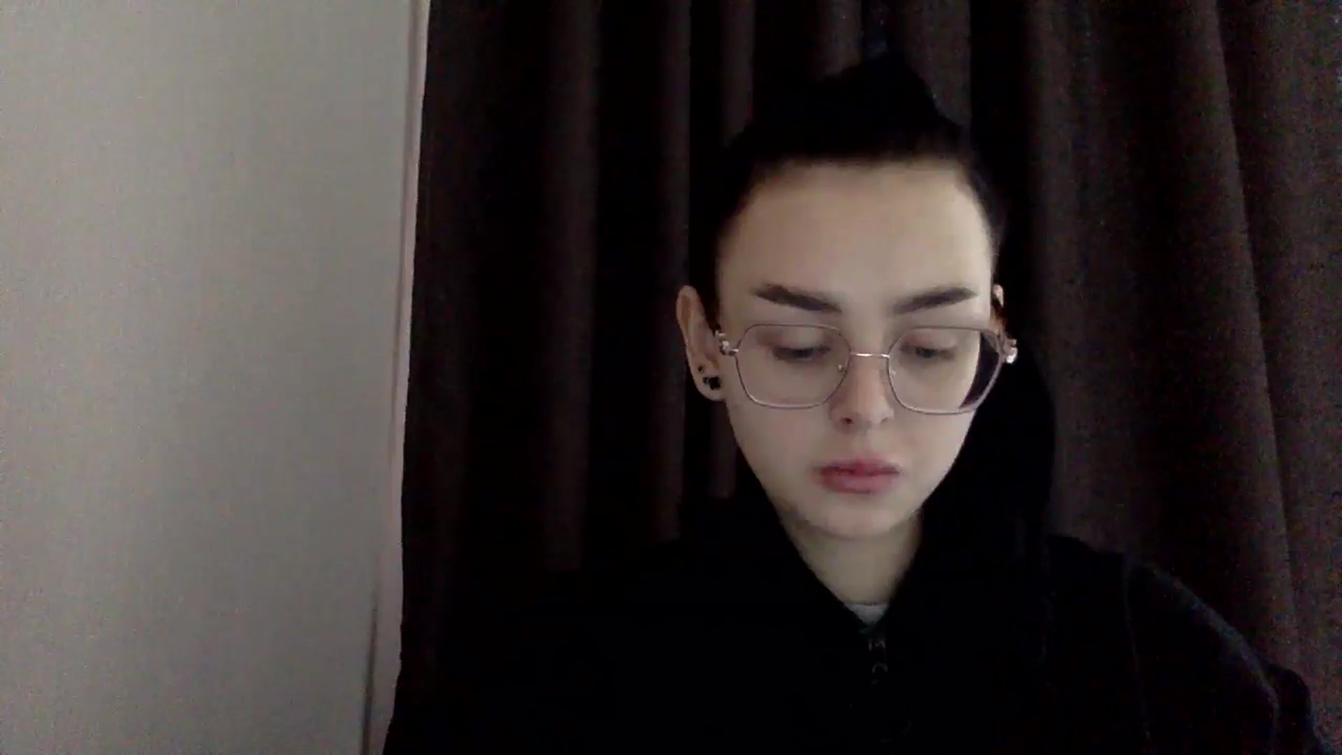 Gallery image thumbnail from EmilyJones's myfreecams stream on, 01/09/2025, 13:24 image 12 of 20