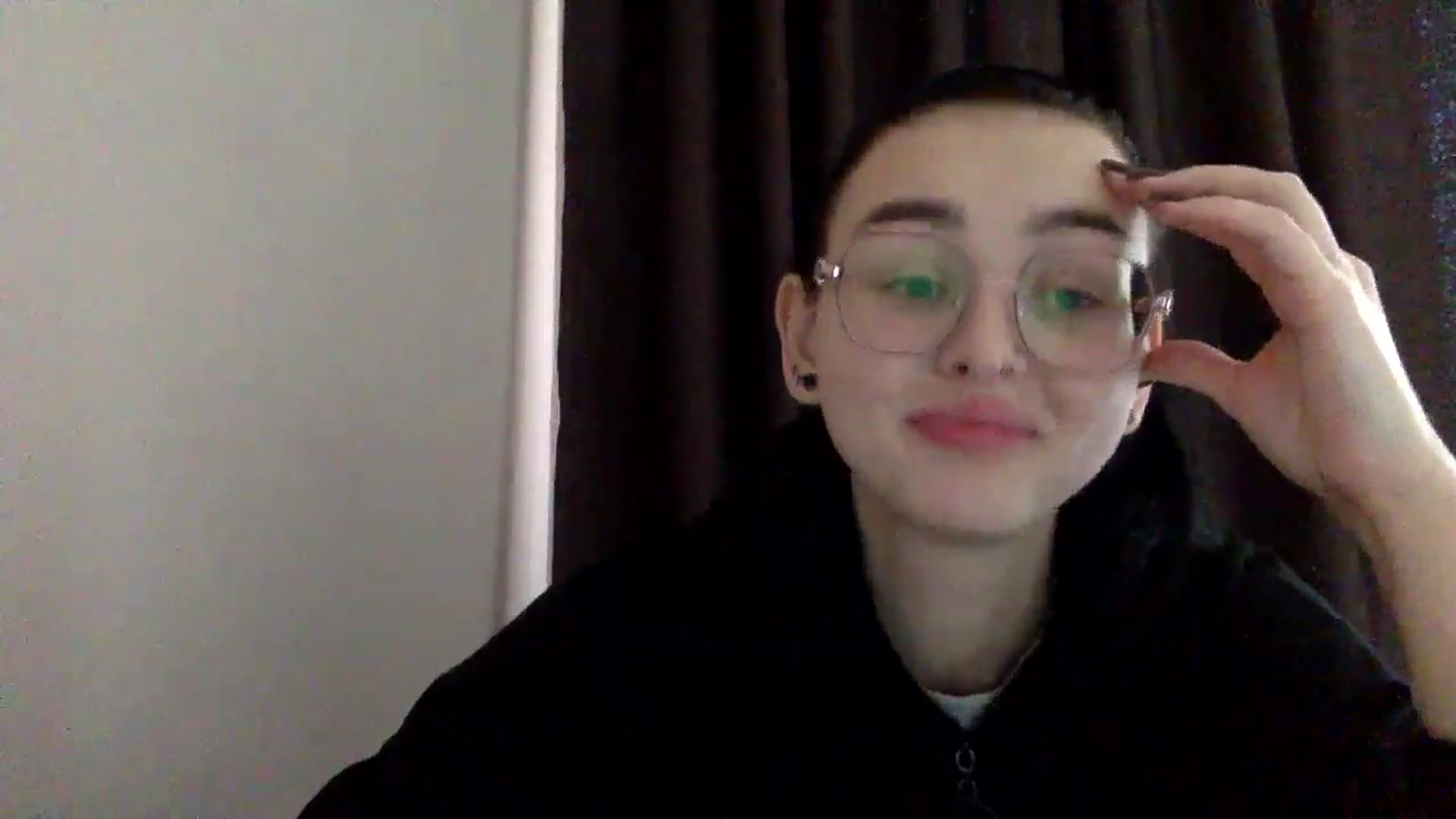 Gallery image thumbnail from EmilyJones's myfreecams stream on, 01/09/2025, 13:24 image 18 of 20