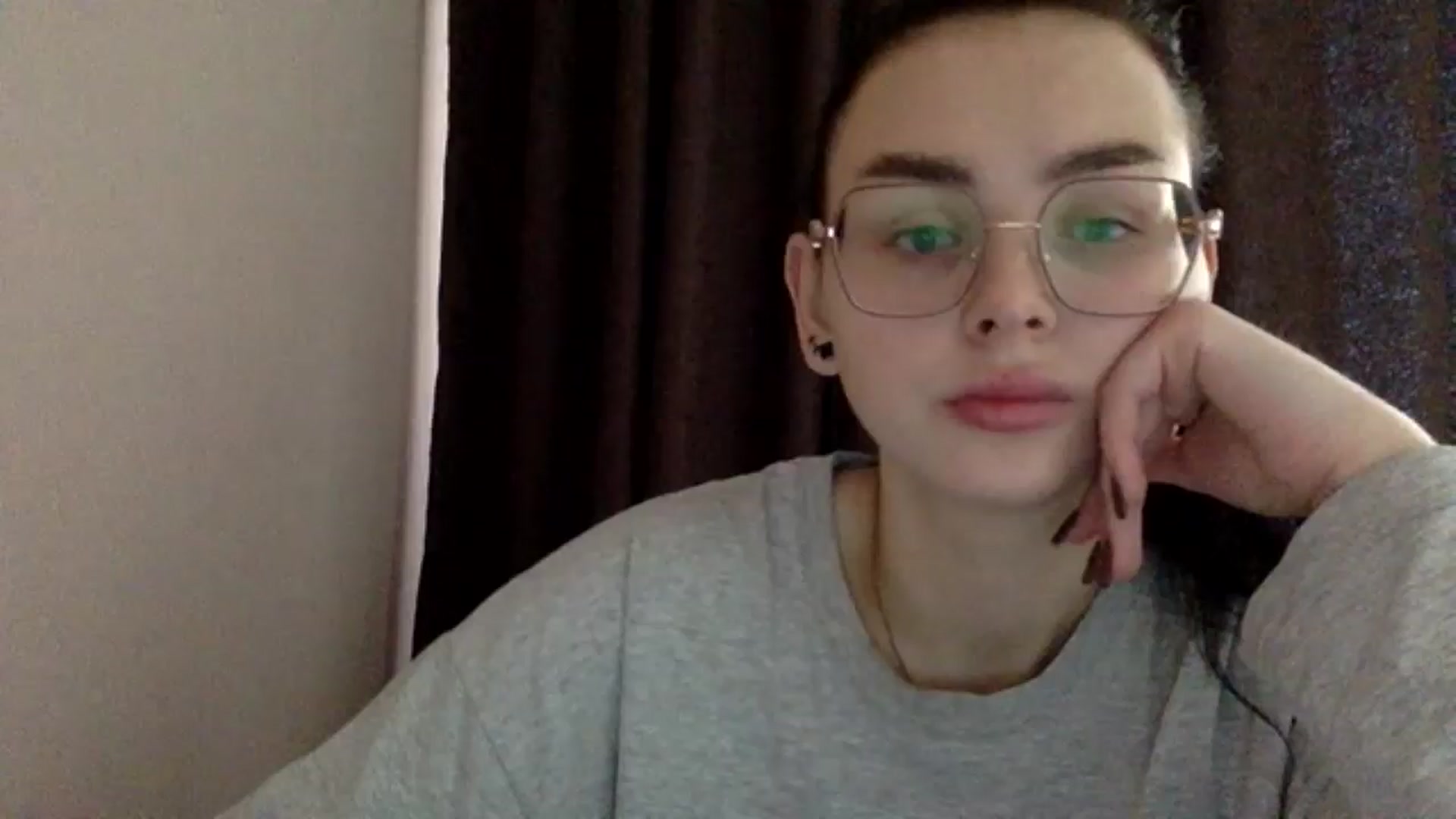 Gallery image thumbnail from EmilyJones's myfreecams stream on, 01/09/2025, 13:46 image 17 of 20