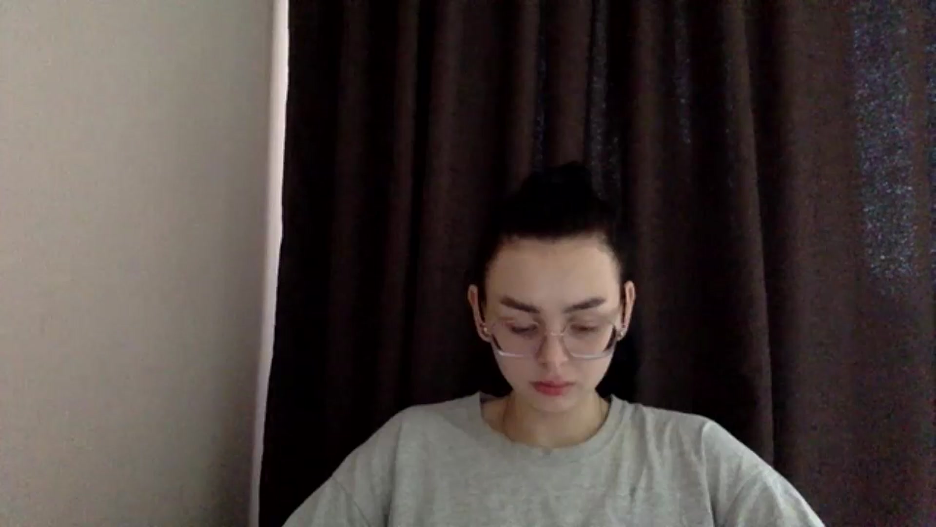 Gallery image thumbnail from EmilyJones's myfreecams stream on, 01/09/2025, 13:46 image 10 of 20