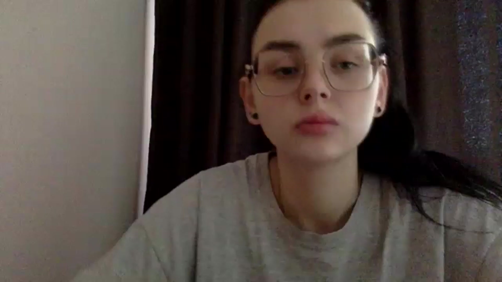 Gallery image thumbnail from EmilyJones's myfreecams stream on, 01/09/2025, 13:46 image 16 of 20