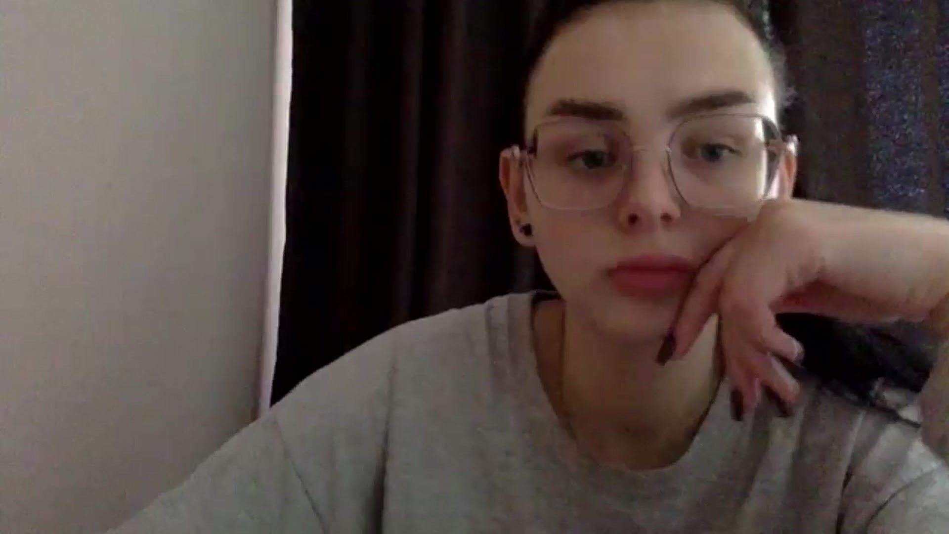 Gallery image thumbnail from EmilyJones's myfreecams stream on, 01/09/2025, 13:46 image 15 of 20