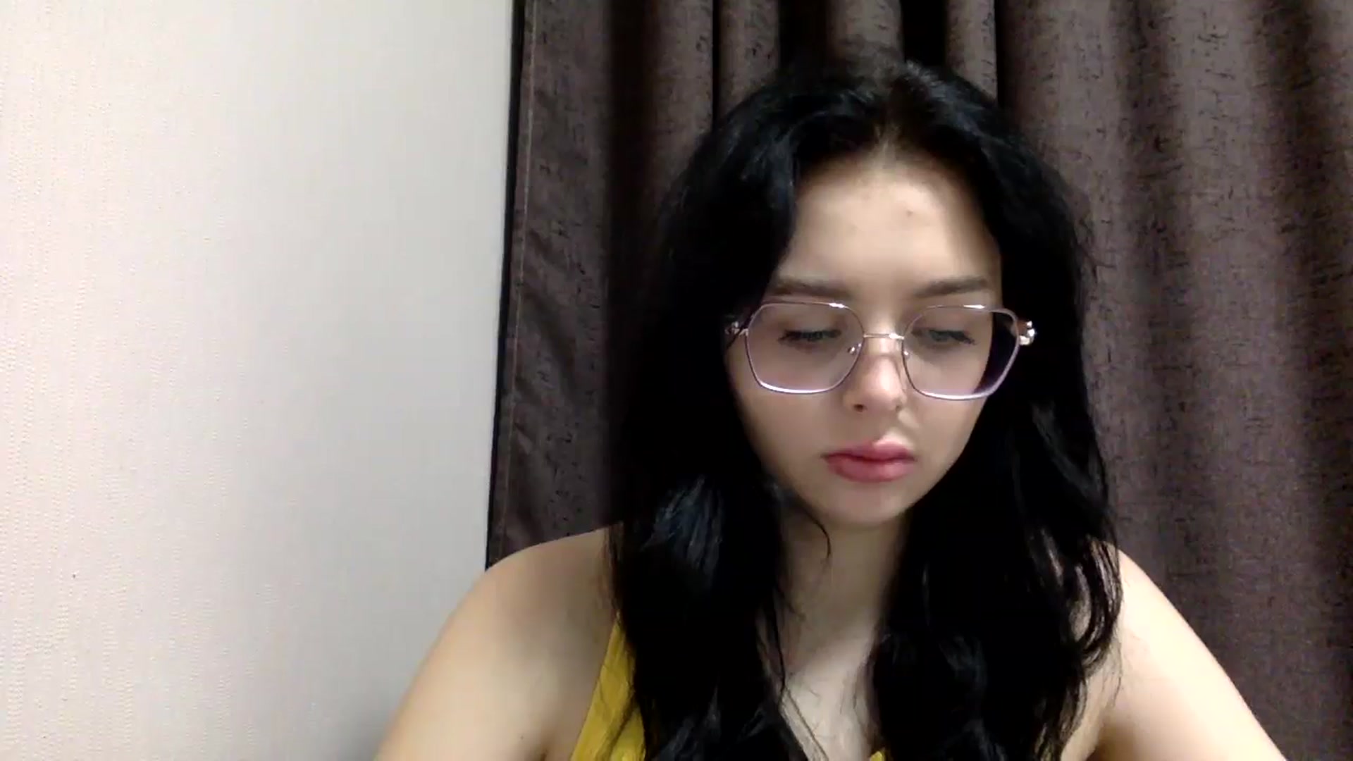 Gallery image thumbnail from EmilyJones's myfreecams stream on, 01/21/2025, 14:49 image 12 of 20