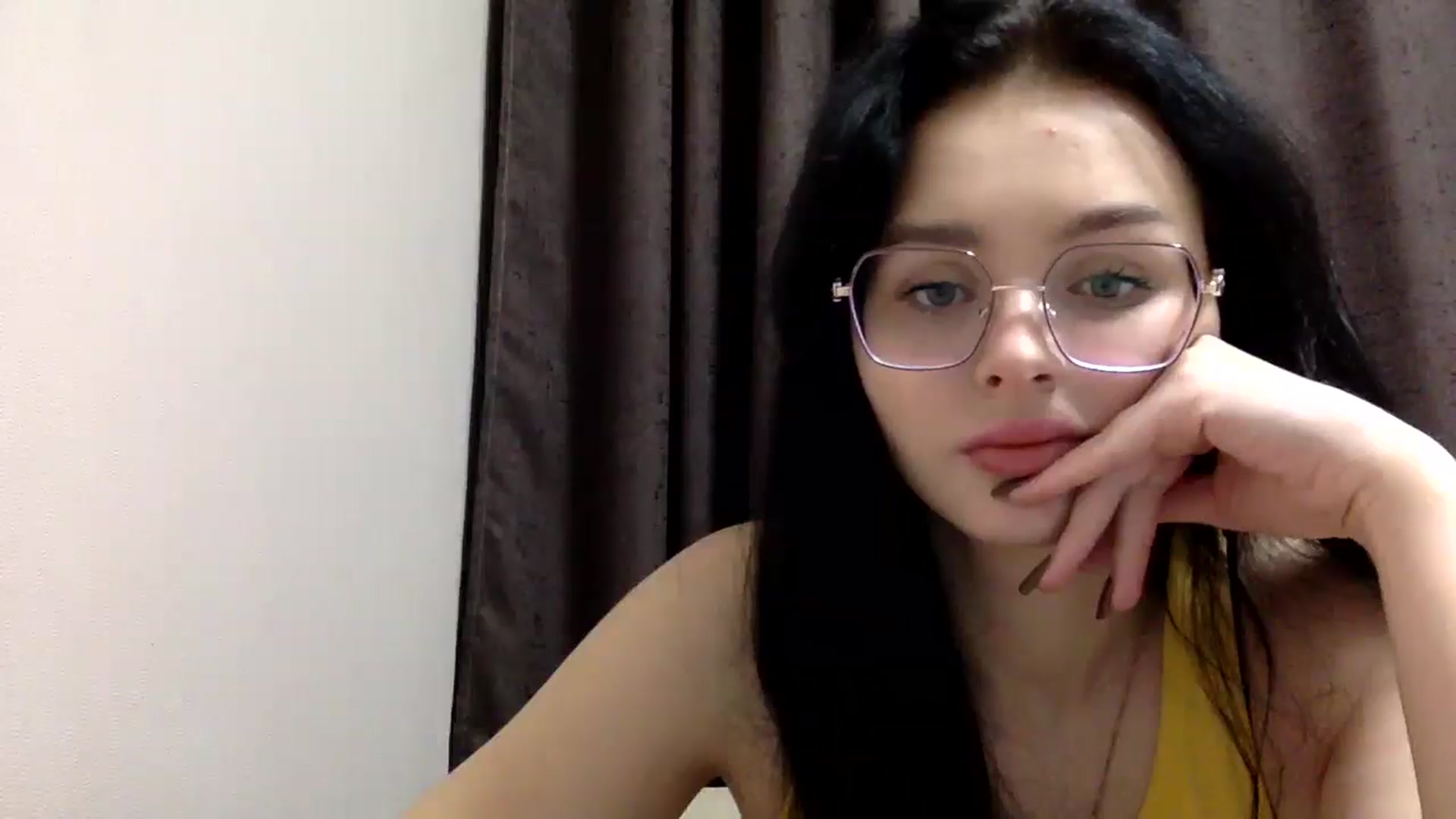 Gallery image thumbnail from EmilyJones's myfreecams stream on, 01/21/2025, 15:12 image 10 of 20