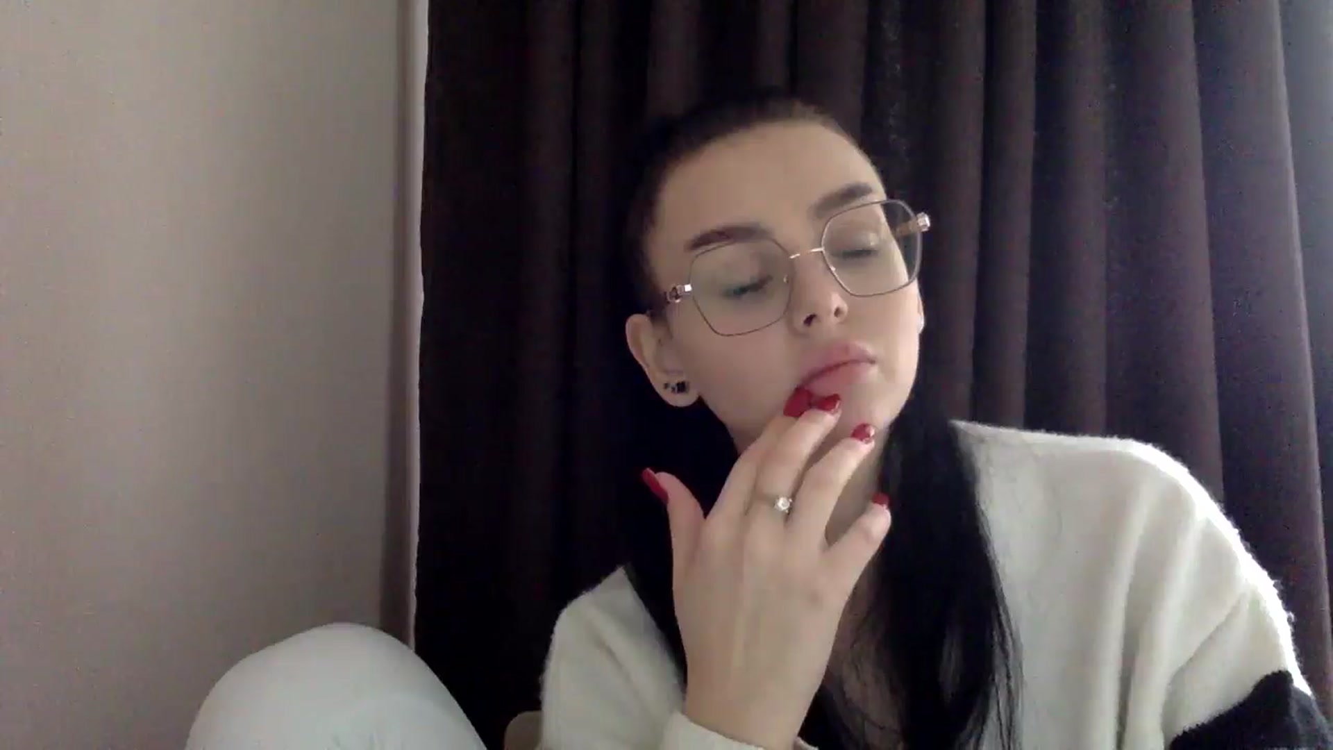 Gallery image thumbnail from EmilyJones's myfreecams stream on, 01/31/2025, 12:08 image 17 of 20