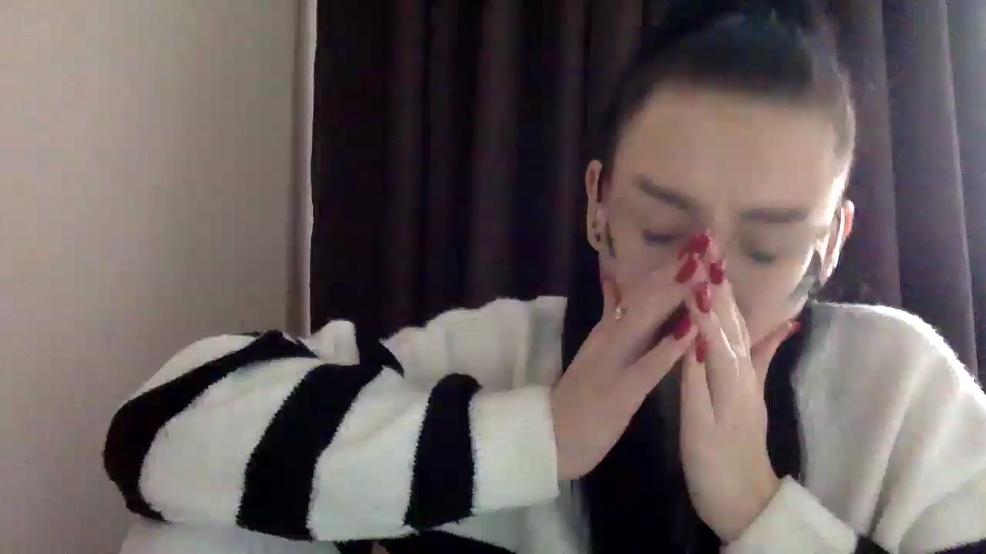 Gallery image thumbnail from EmilyJones's myfreecams stream on, 01/31/2025, 12:08 image 12 of 20