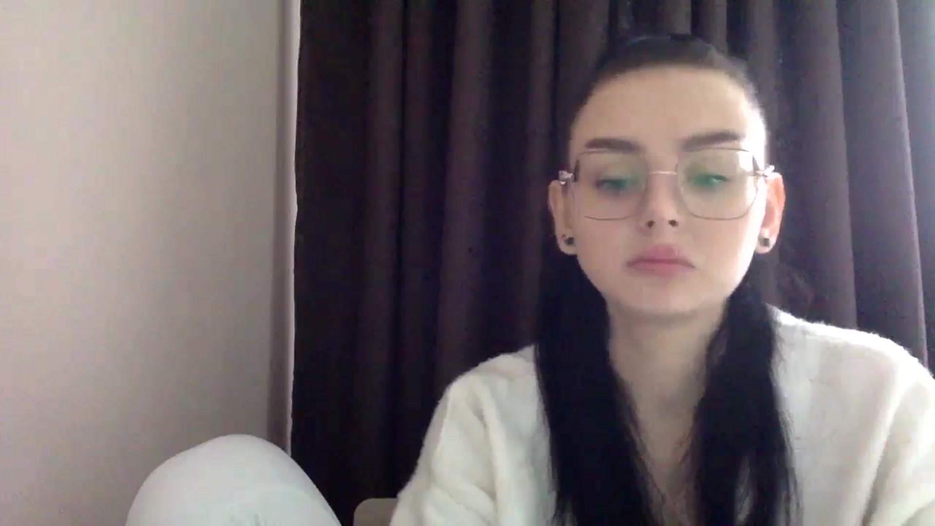 Gallery image thumbnail from EmilyJones's myfreecams stream on, 01/31/2025, 12:08 image 15 of 20