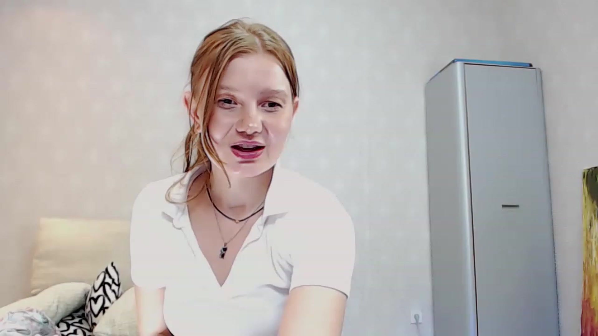 Gallery image thumbnail from EmilyKlar's myfreecams stream on, 07/03/2023, 11:08 image 8 of 20