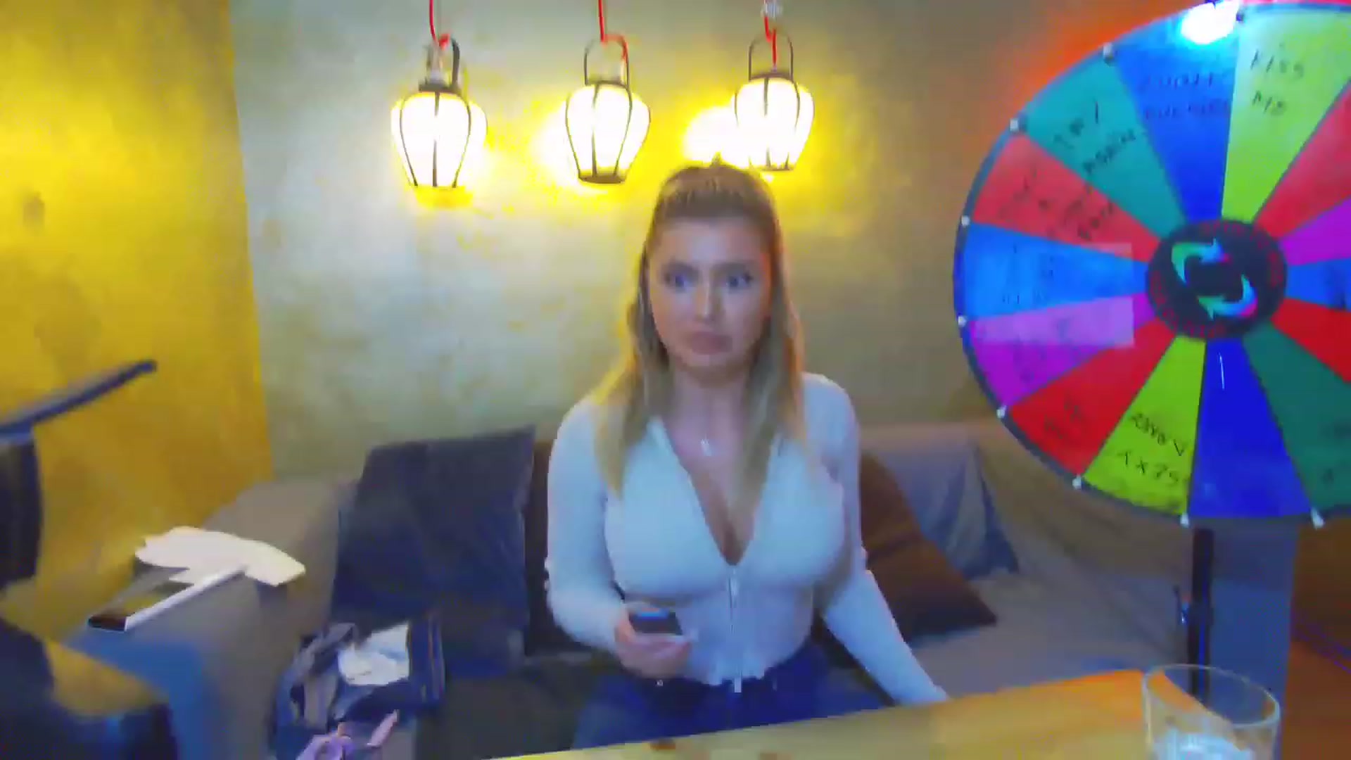 Gallery image thumbnail from EmilyLax's myfreecams stream on, 05/10/2023, 14:31 image 7 of 20