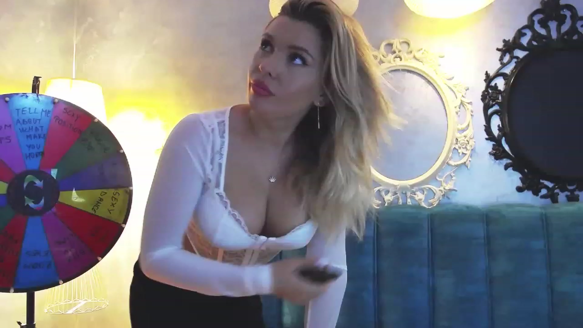 Gallery image thumbnail from EmilyLax's myfreecams stream on, 05/13/2023, 13:06 image 6 of 20