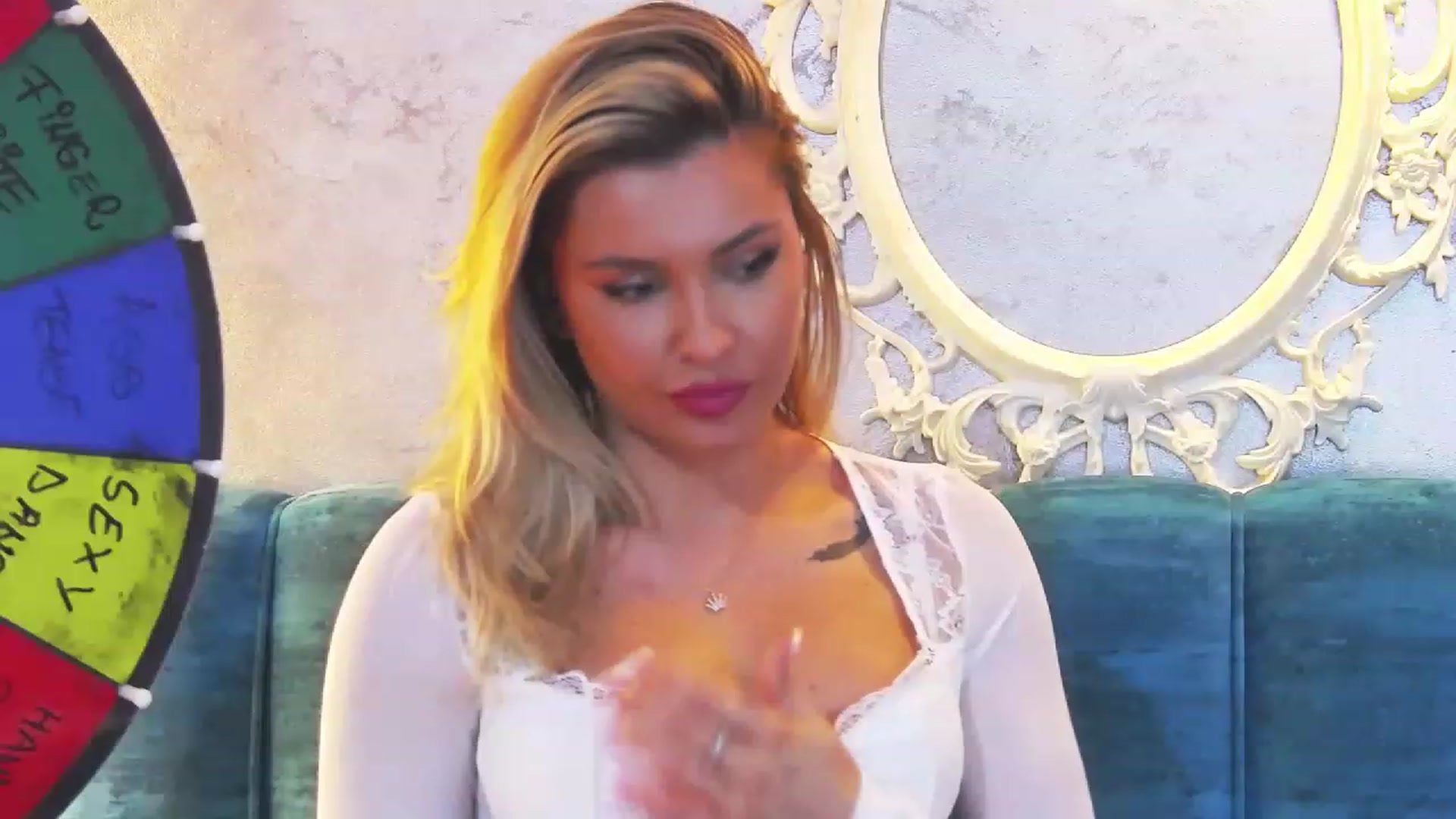 Gallery image thumbnail from EmilyLax's myfreecams stream on, 05/13/2023, 13:06 image 12 of 20