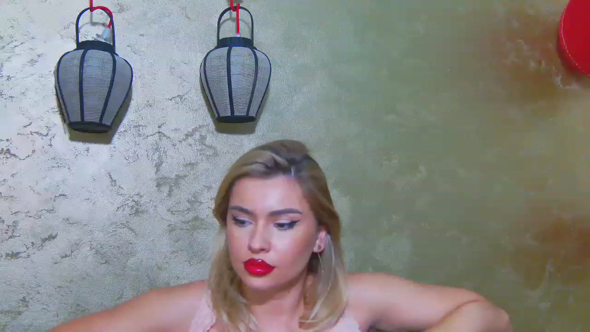 Gallery image thumbnail from EmilyLax's myfreecams stream on, 05/14/2023, 18:51 image 9 of 20