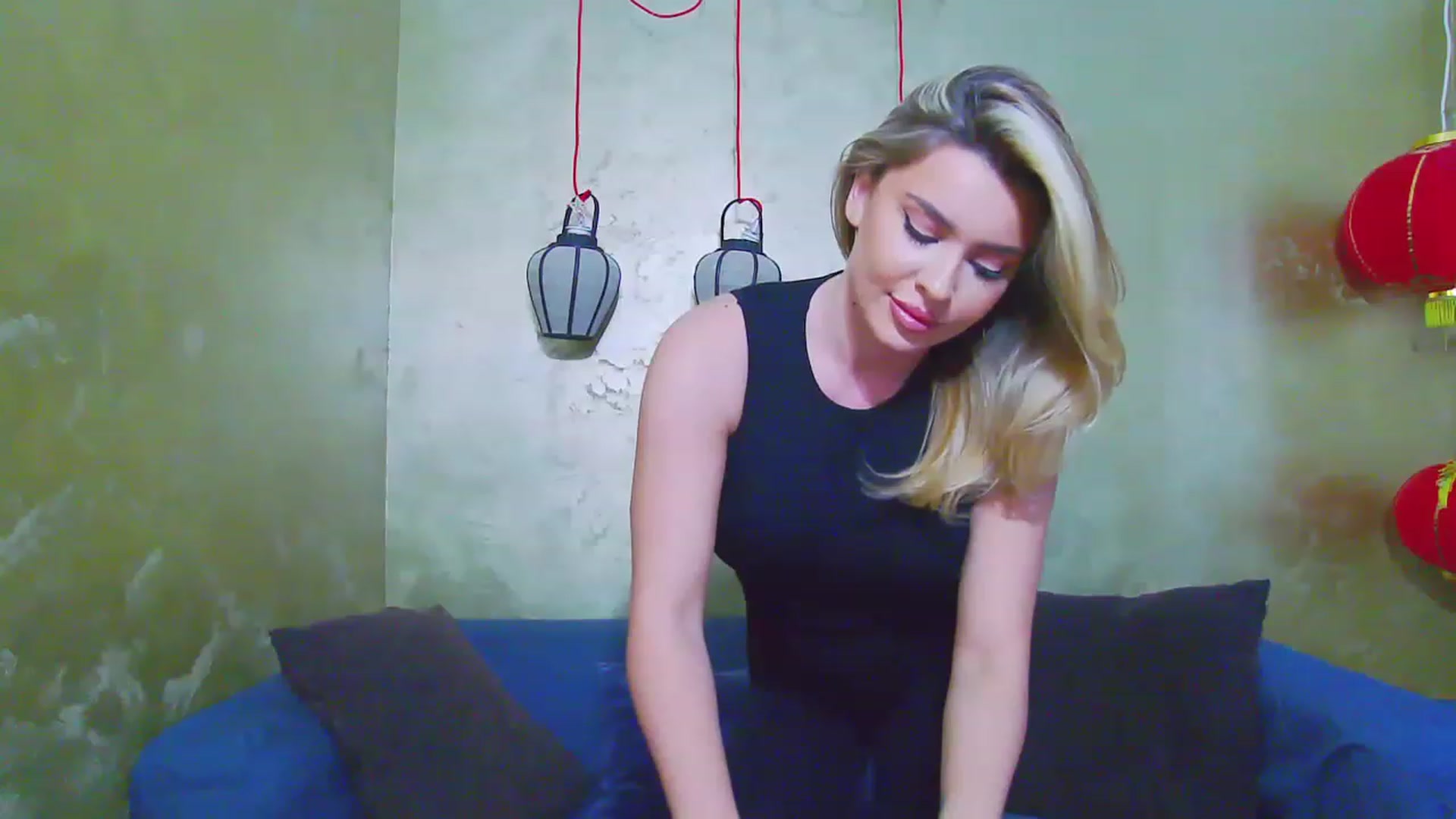 Gallery image thumbnail from EmilyLax's myfreecams stream on, 06/06/2023, 15:30 image 7 of 20