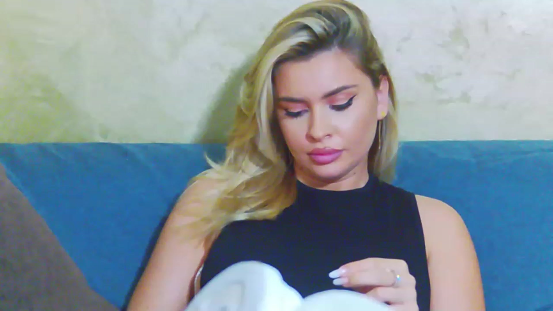 Gallery image thumbnail from EmilyLax's myfreecams stream on, 06/06/2023, 19:53 image 14 of 20