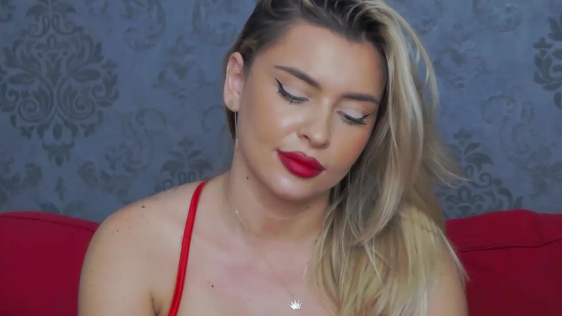 Gallery image thumbnail from EmilyLax's myfreecams stream on, 06/19/2023, 13:29 image 15 of 20