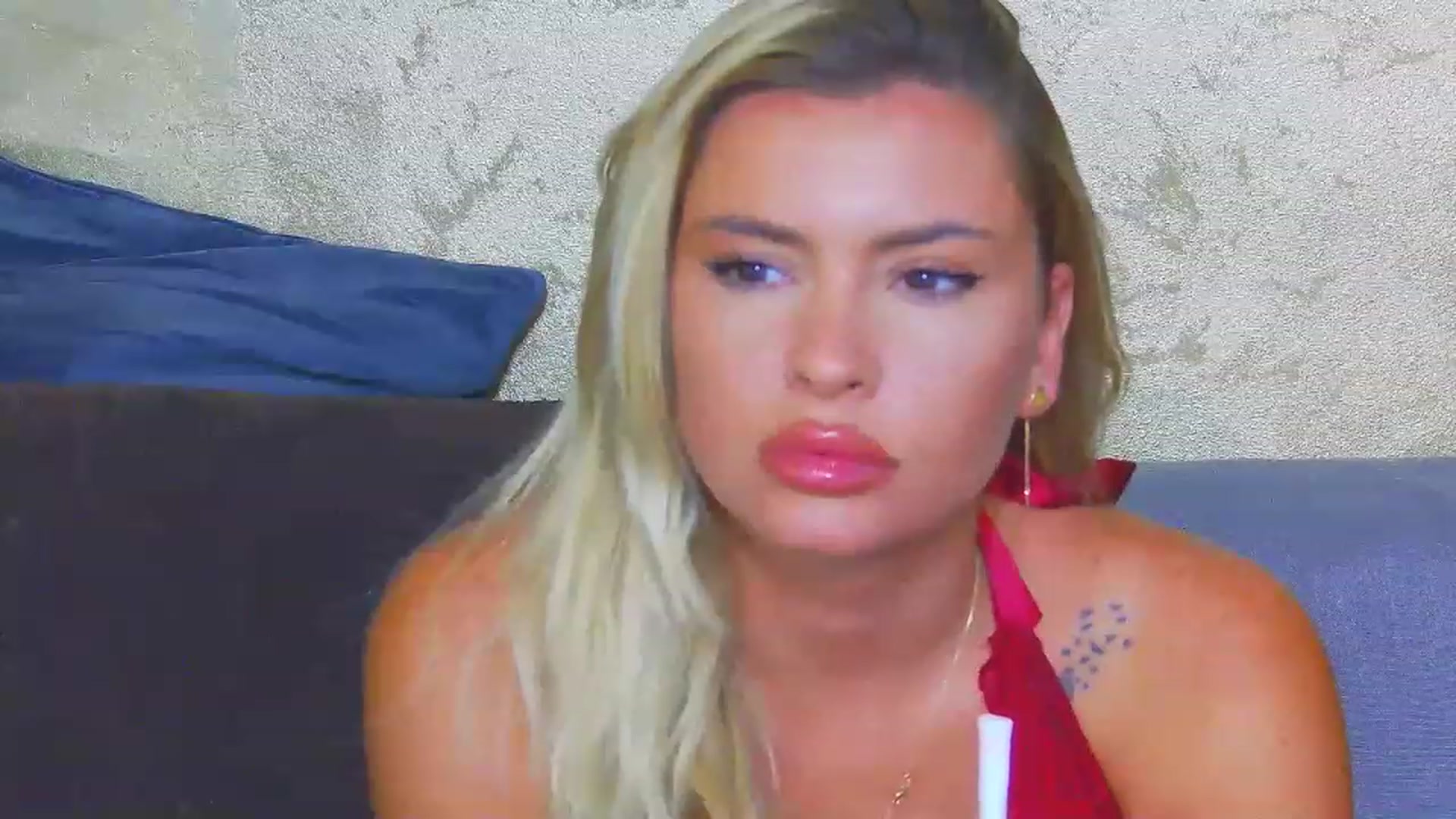 Gallery image thumbnail from EmilyLax's myfreecams stream on, 06/30/2023, 17:13 image 18 of 20