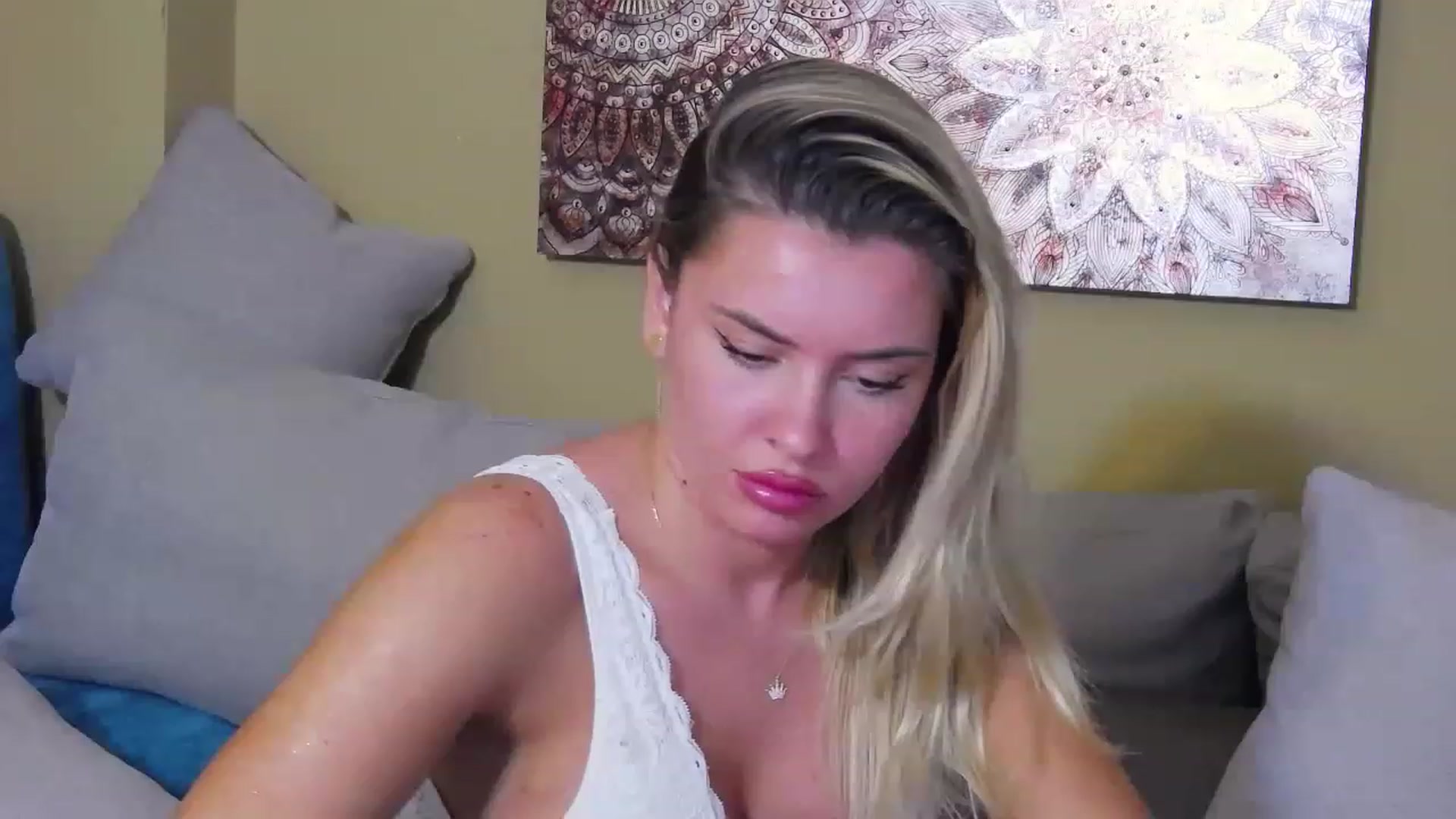 Gallery image thumbnail from EmilyLax's myfreecams stream on, 07/06/2023, 19:18 image 9 of 20